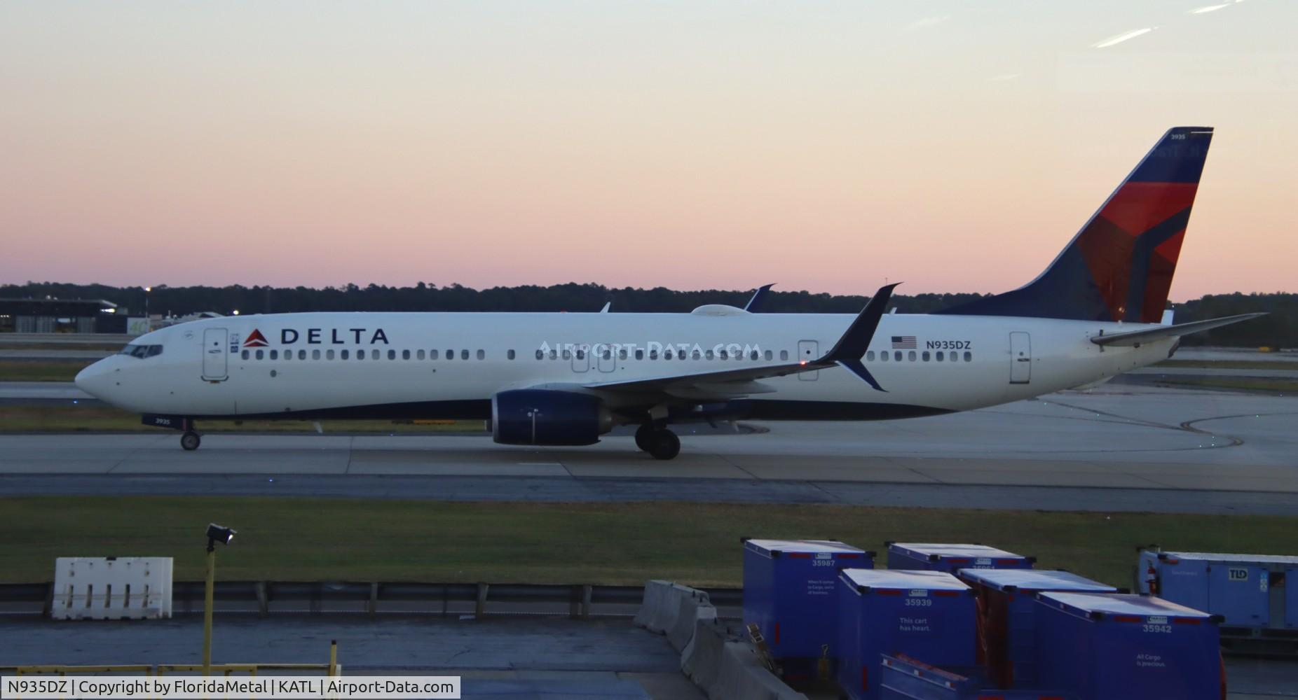 N935DZ, 2012 Boeing 737-9GP/ER C/N 37290, DAL 739 zx atl-pns