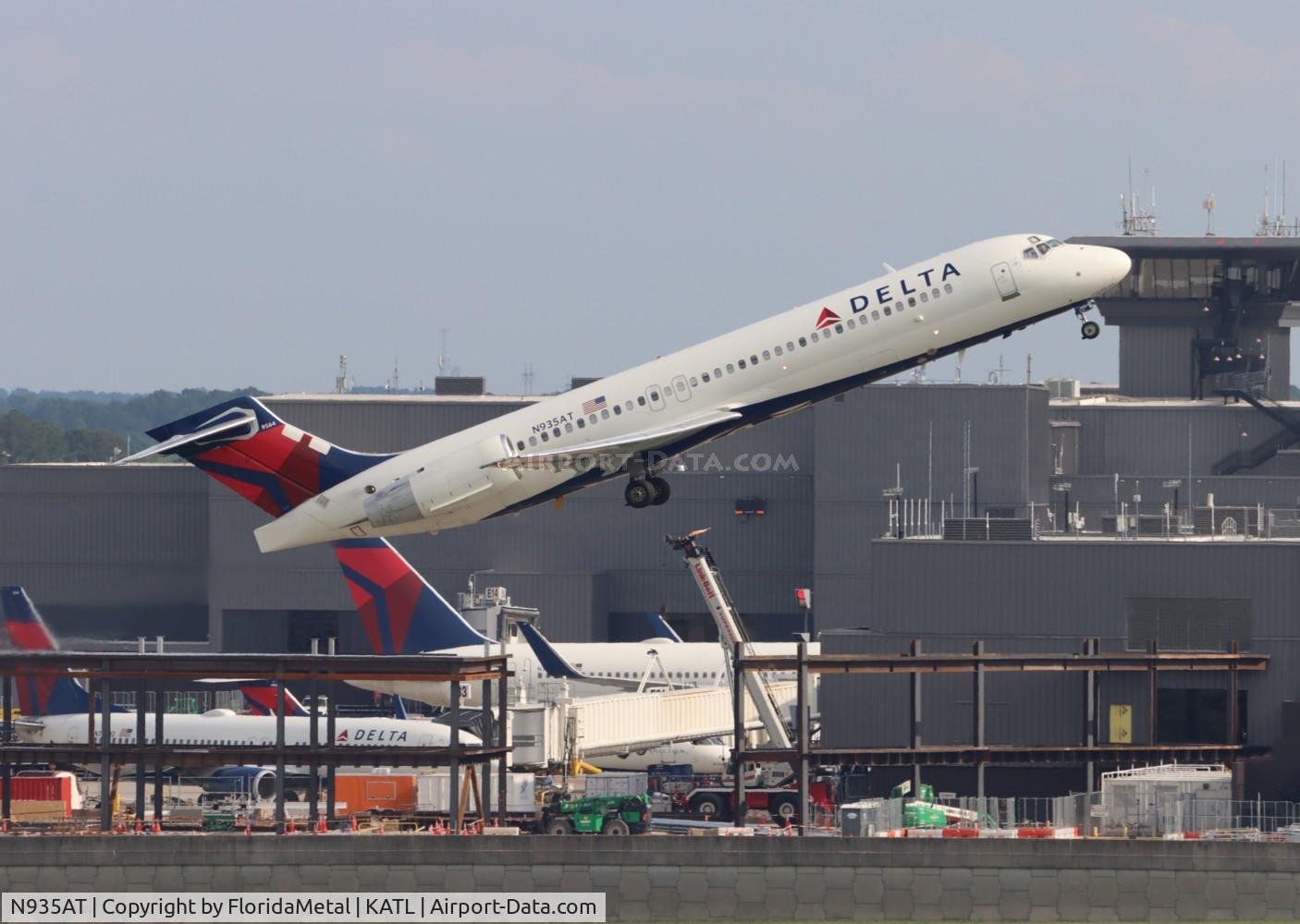 N935AT, 2000 Boeing 717-200 C/N 55069, DAL 712 zx atl-btr