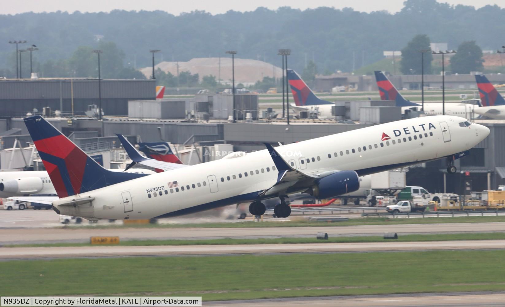 N935DZ, 2012 Boeing 737-9GP/ER C/N 37290, DAL 739 zx atl-cvg