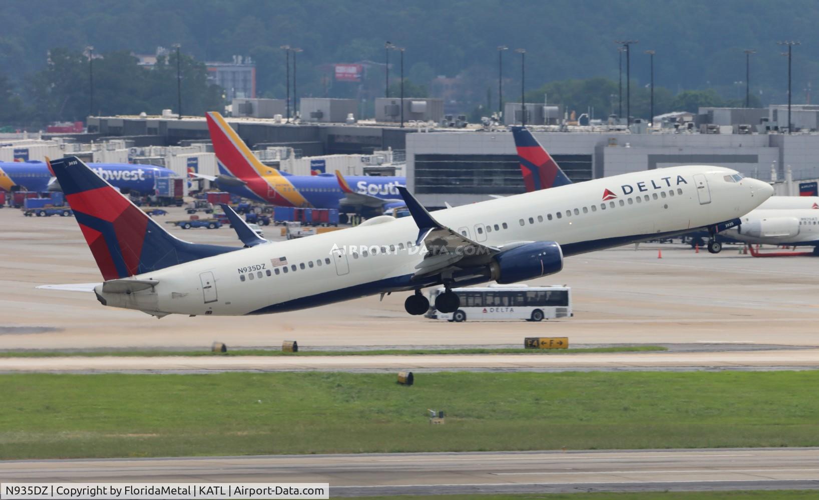 N935DZ, 2012 Boeing 737-9GP/ER C/N 37290, DAL 739 zx atl-sav