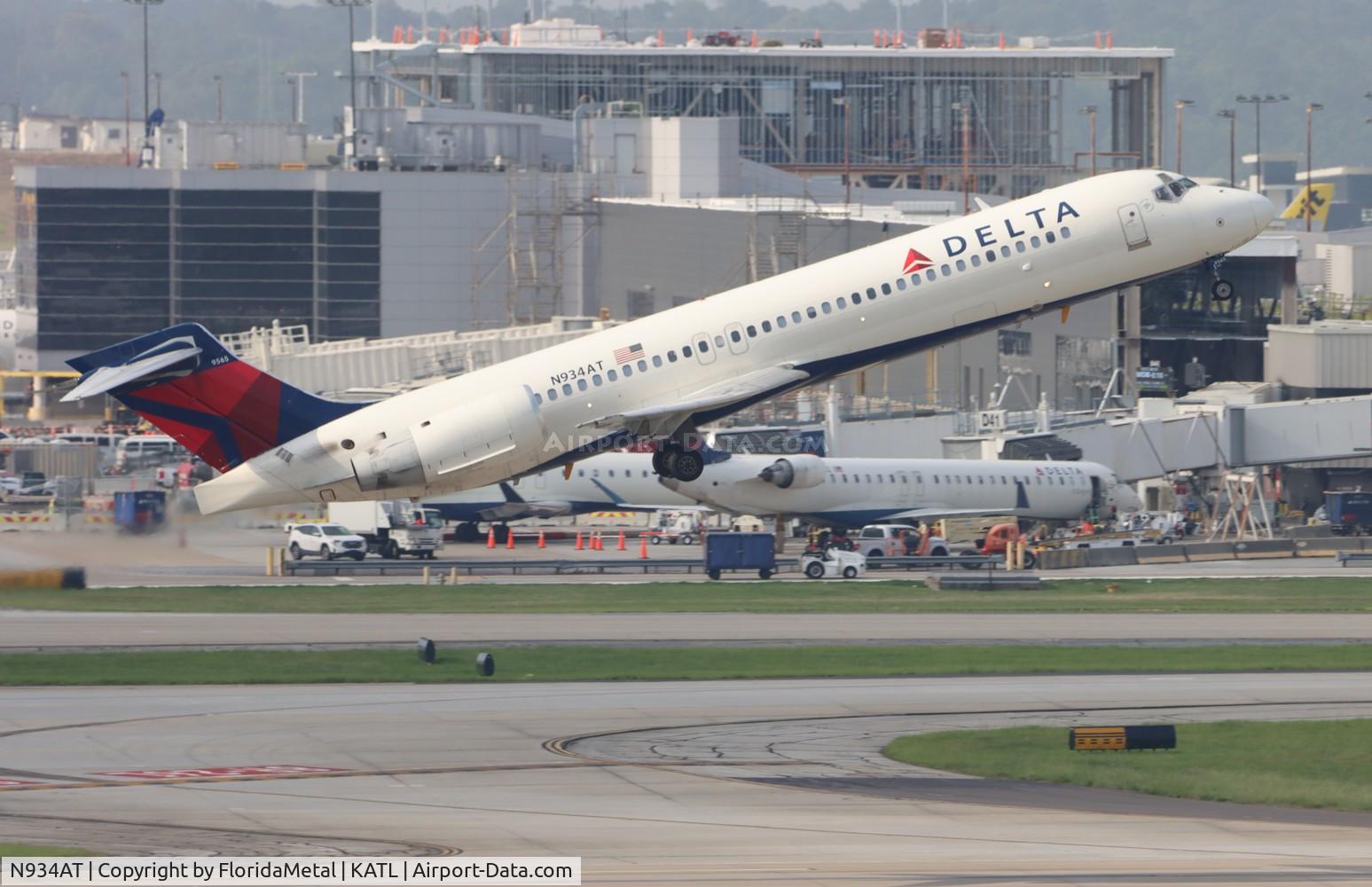 N934AT, 2000 Boeing 717-200 C/N 55070, DAL 712 zx atl-day