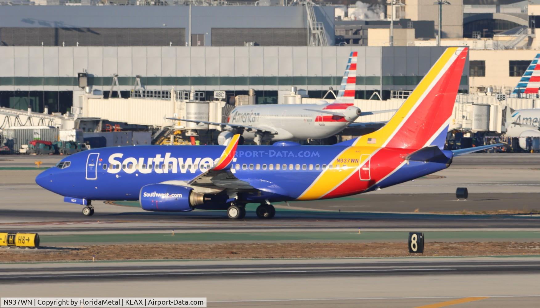 N937WN, 2009 Boeing 737-7H4 C/N 36644, SWA 737 zx phx-lax