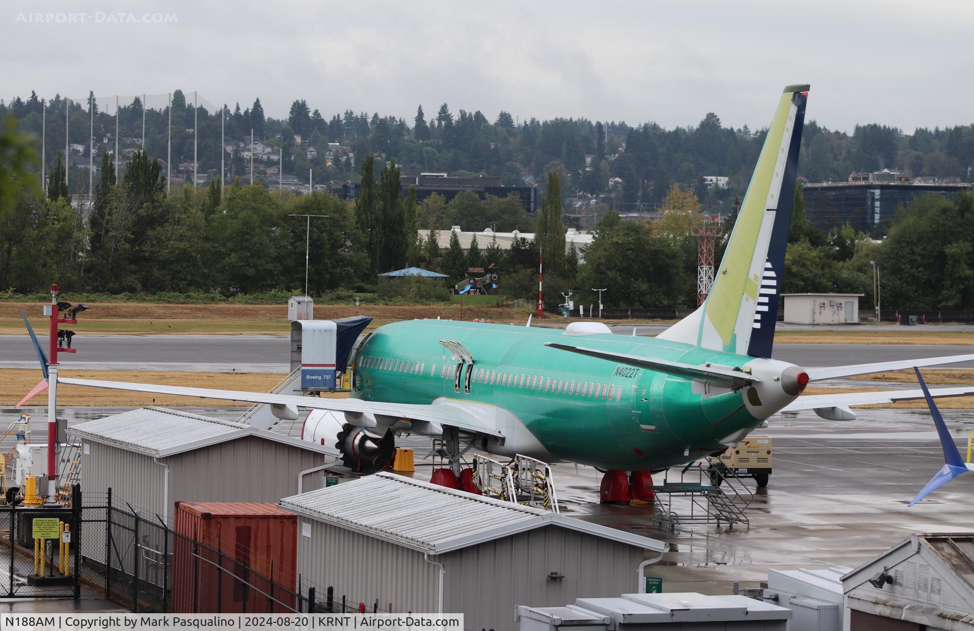 N188AM, 2024 Boeing 737-8 MAX C/N 66298, Boeing 737-8 MAX