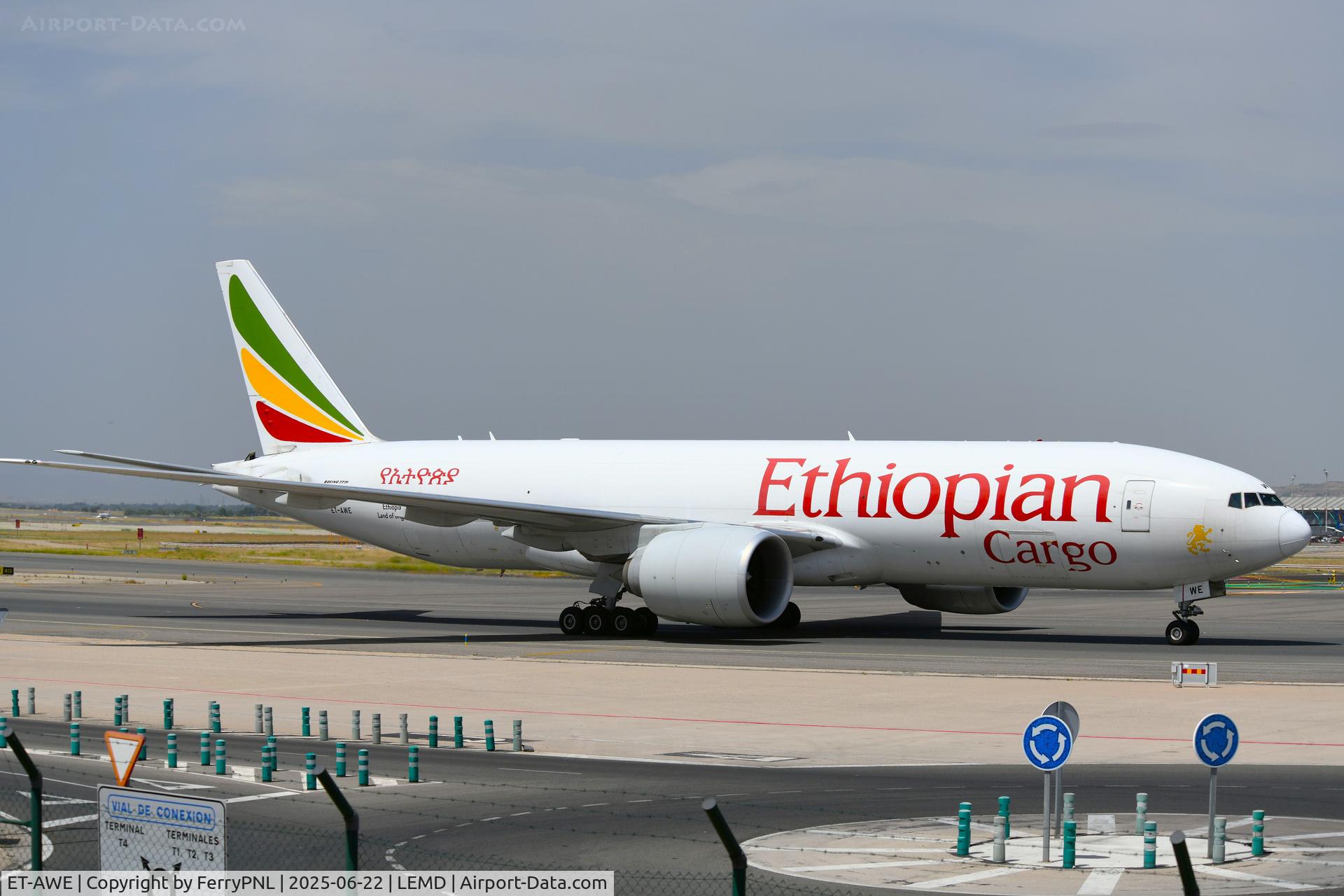 ET-AWE, 2019 Boeing 777-F60 C/N 65477, Ethiopian B772F arriving in MAD