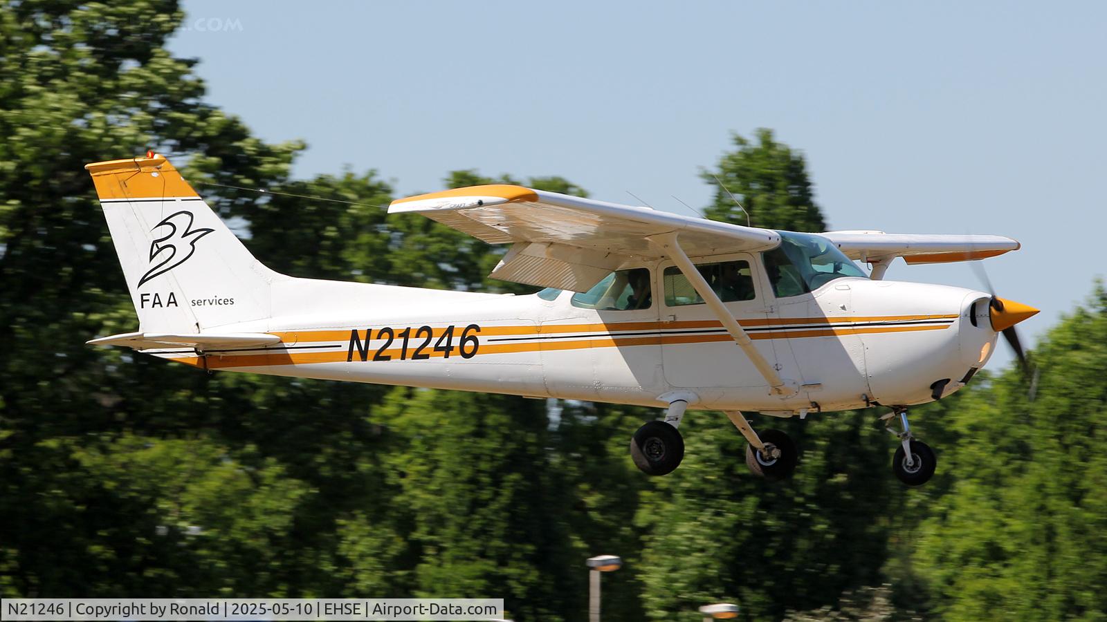 N21246, 1974 Cessna 172M C/N 17263914, at seppe