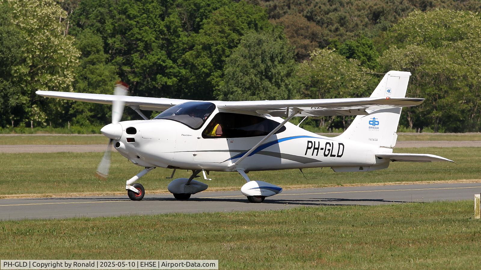 PH-GLD, 2021 Tecnam P-2010 Mk.II C/N 135, ar seppe