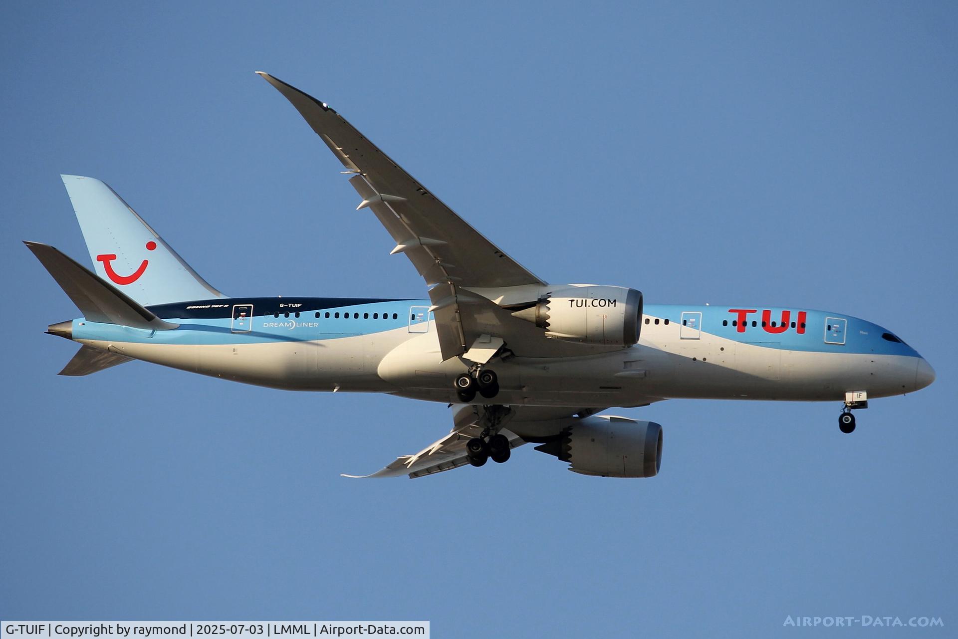 G-TUIF, 2014 Boeing 787-8 Dreamliner C/N 36428, Boeing 787-8 Dreamliner reg G-TUIF of TuiFly landing in Malta RW13.