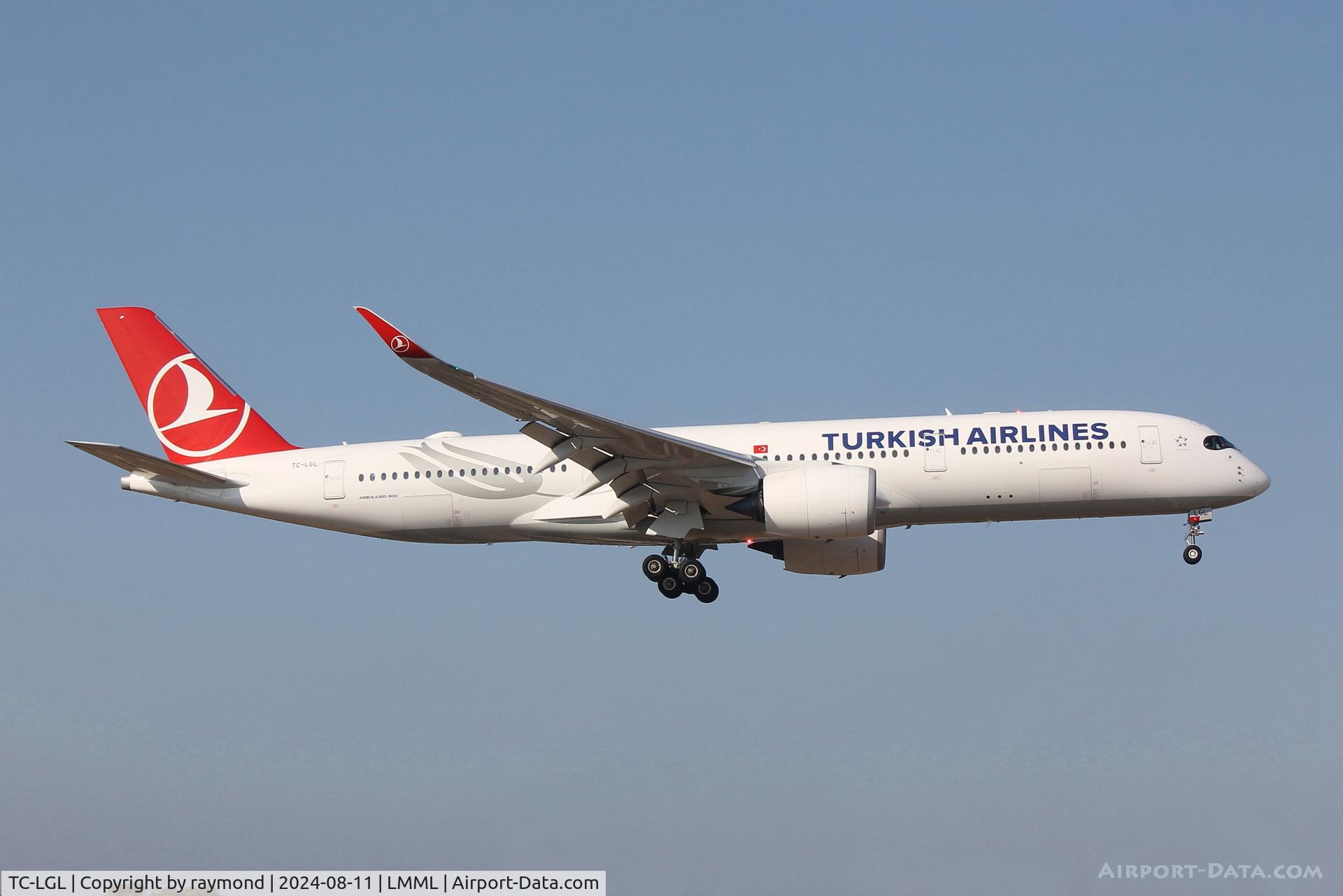 TC-LGL, 2021 Airbus A350-941 C/N 493, Airbus A350-941 of Turkish Airlines reg TC-LGL on final approach for RW31 Malta.