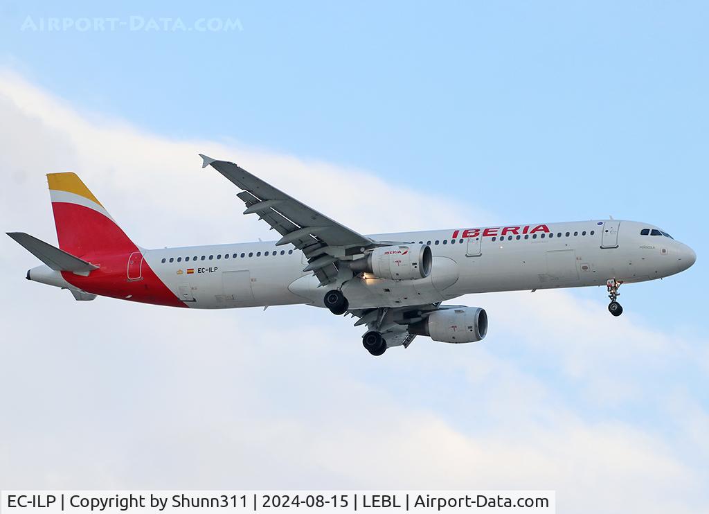 EC-ILP, 2002 Airbus A321-211 C/N 1716, Landing rwy 24R in new c/s
