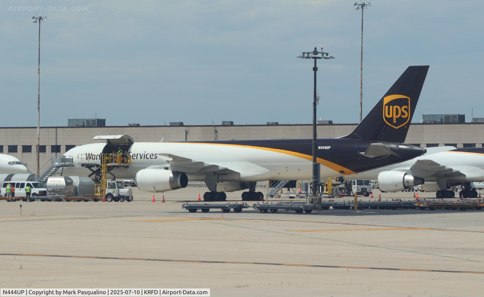 N444UP, 1994 Boeing 757-24APF C/N 27389, Boeing 757-24APF