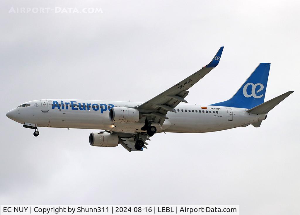 EC-NUY, 2015 Boeing 737-8GP C/N 39858, Landing rwy 24R