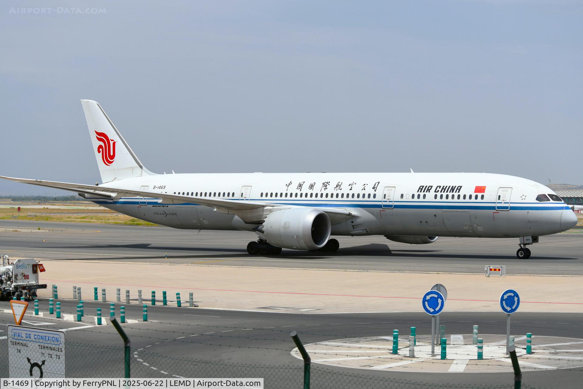 B-1469, 2017 Boeing 787-9 Dreamliner Dreamliner C/N 34317, Air China B789 arriving from Havanna, Cuba
