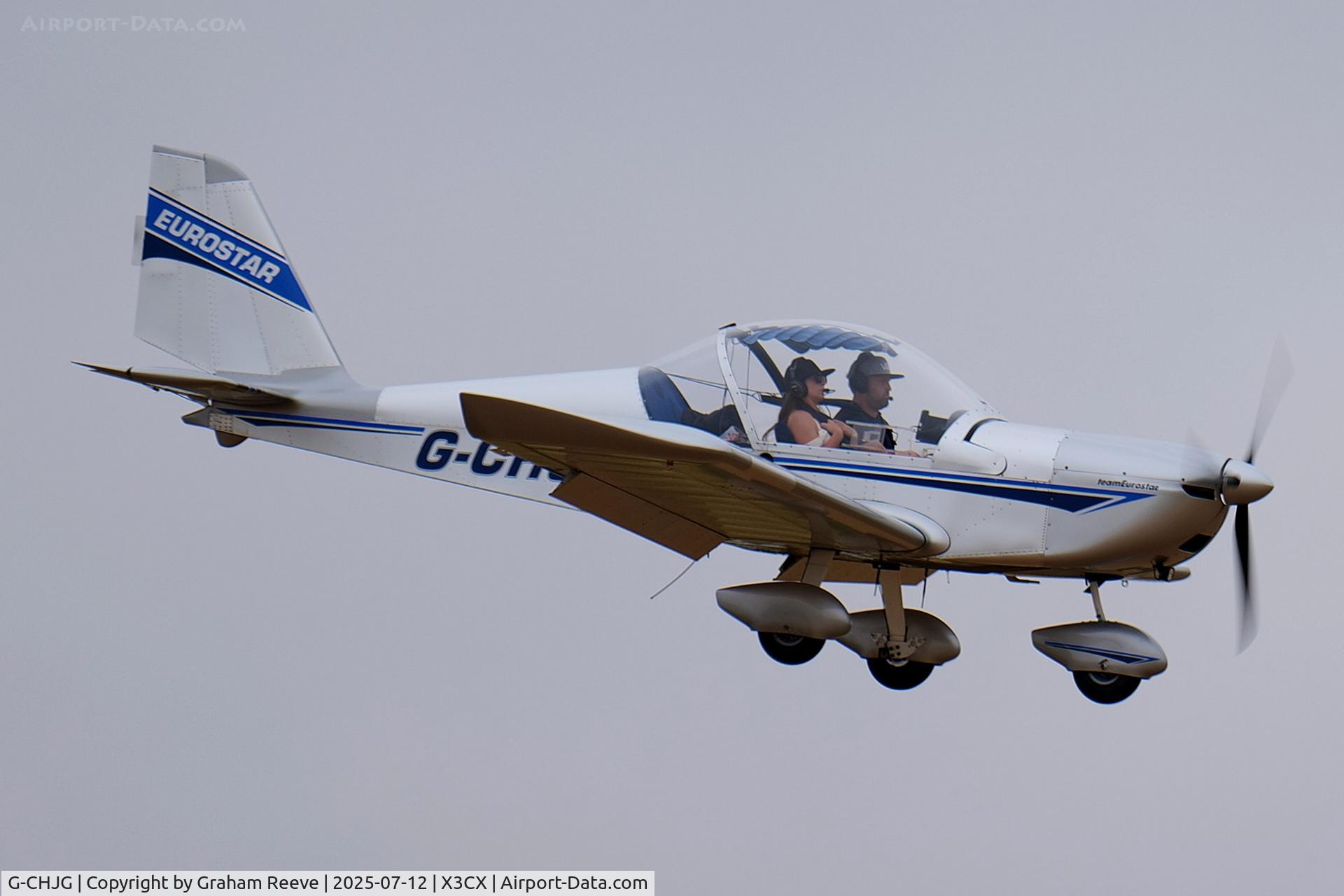 G-CHJG, 2012 Cosmik EV-97 TeamEurostar UK C/N 3938, Landing at Northrepps.