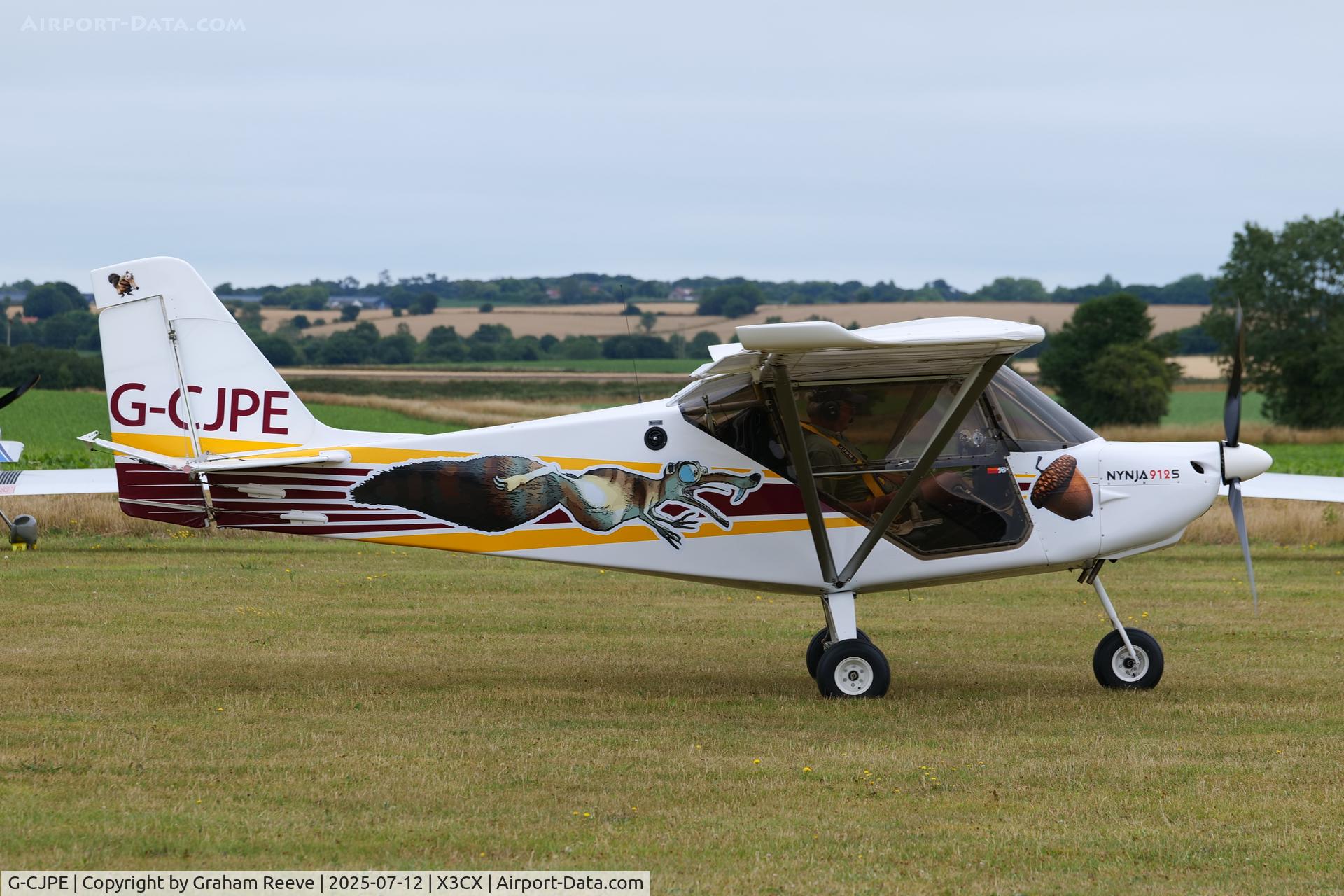 G-CJPE, 2016 Best Off SkyRanger Nynja 912(1) C/N BMAA/HB/681, Just landed at Northrepps.
