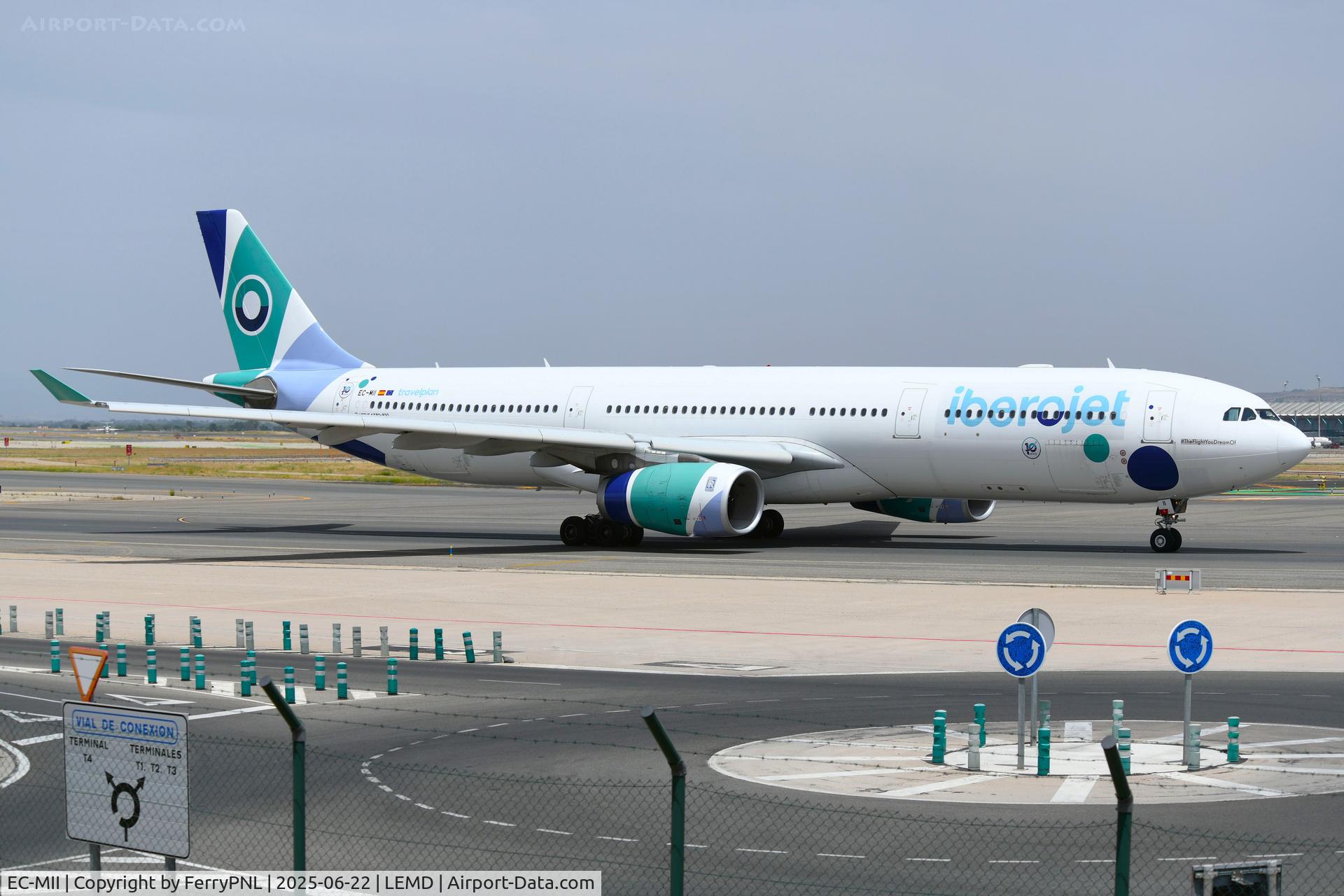EC-MII, 2015 Airbus A330-343 C/N 1691, Iberojet A333 arriving in MAD