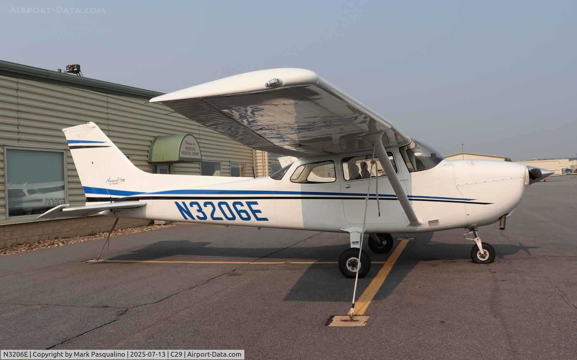 N3206E, 1978 Cessna 172N C/N 17271467, Cessna 172N