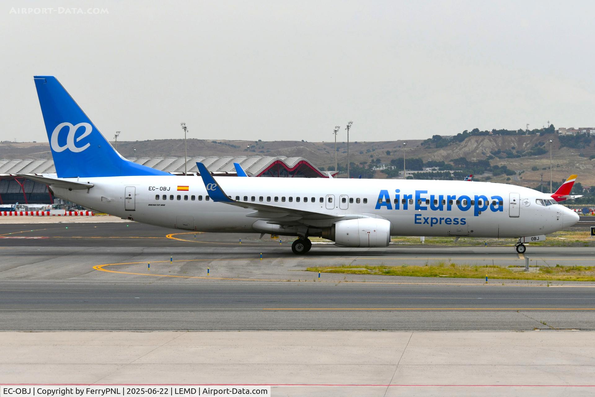 EC-OBJ, 2010 Boeing 737-8GJ C/N 36369, Air Europa Express B738