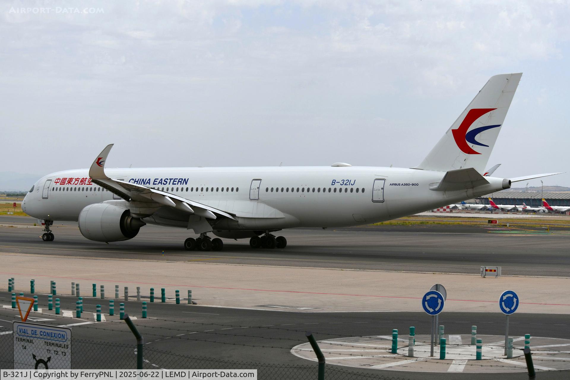 B-321J, 2020 Airbus A350-941 C/N 423, China Eastern A359