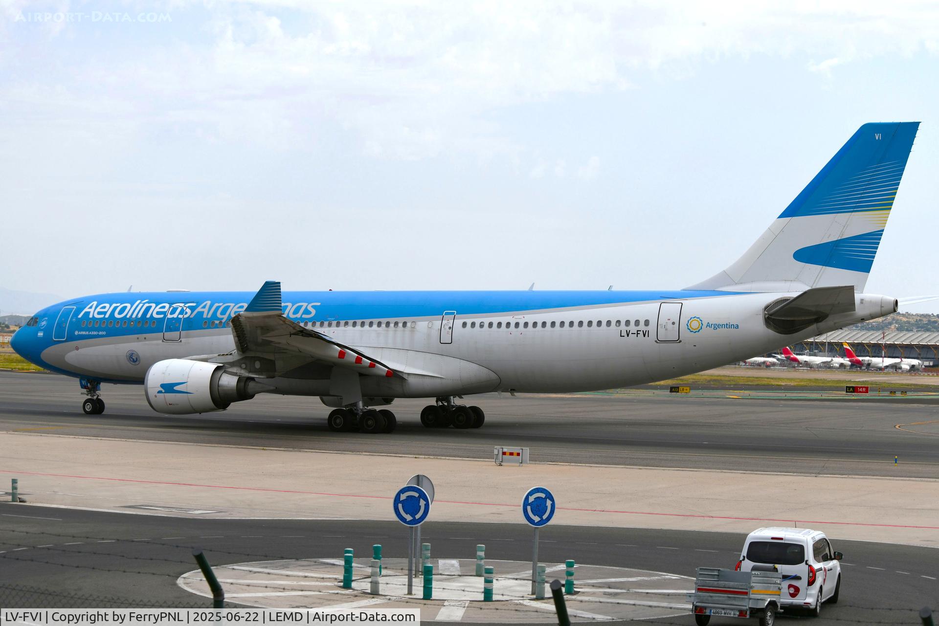 LV-FVI, 2015 Airbus A330-202 C/N 1623, Aerolineas Argentinas A332