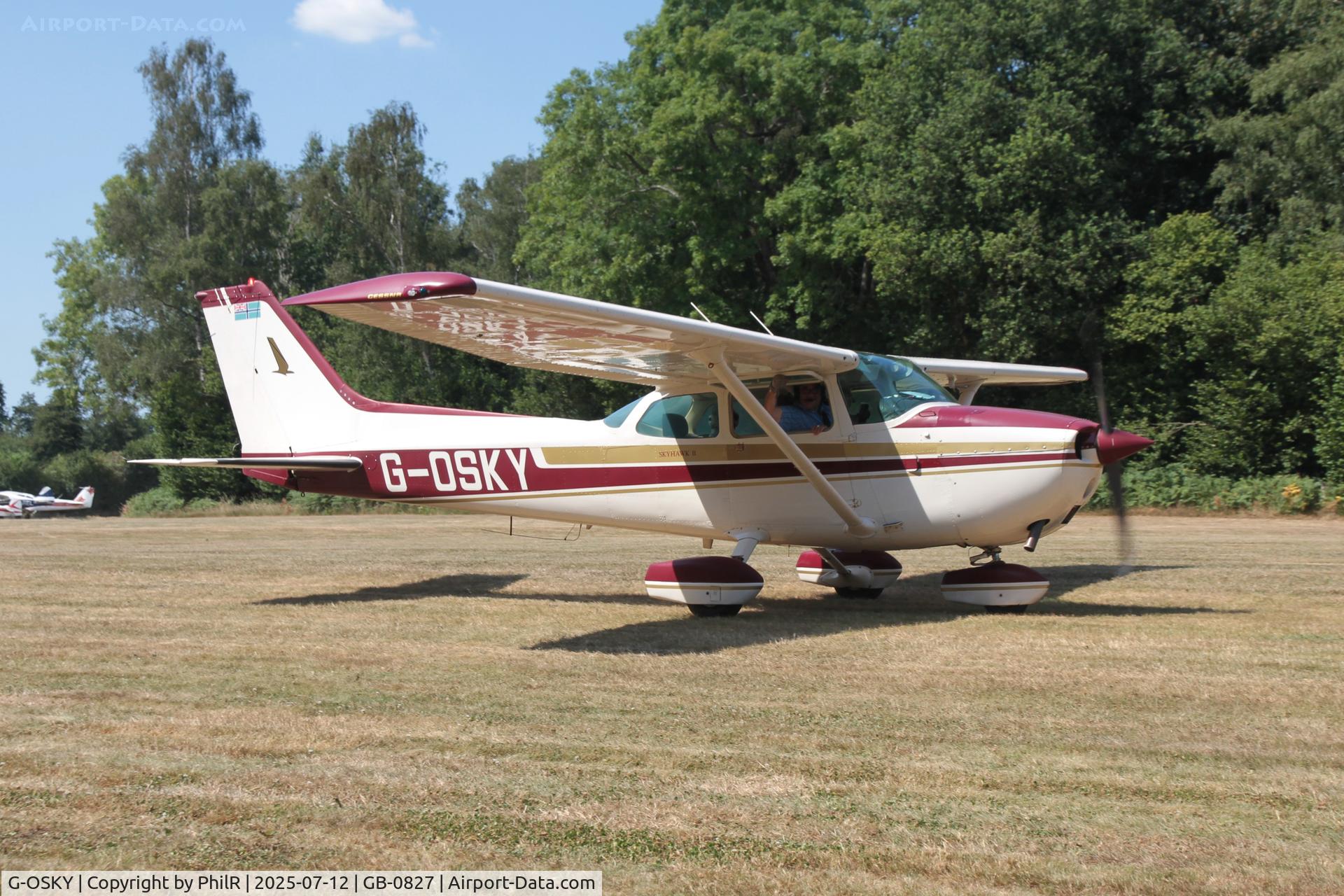 G-OSKY, 1976 Cessna 172M C/N 172-67389, G-OSKY 1976 Cessna 172M Skyhawk Fly-In West Tisted 