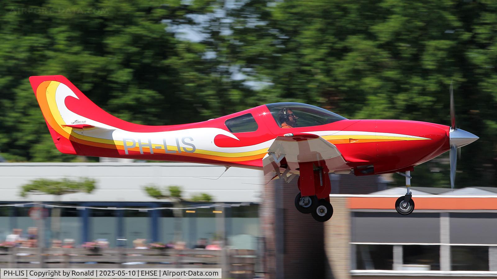 PH-LIS, 2009 Lancair Legacy C/N L2K-317, at seppe