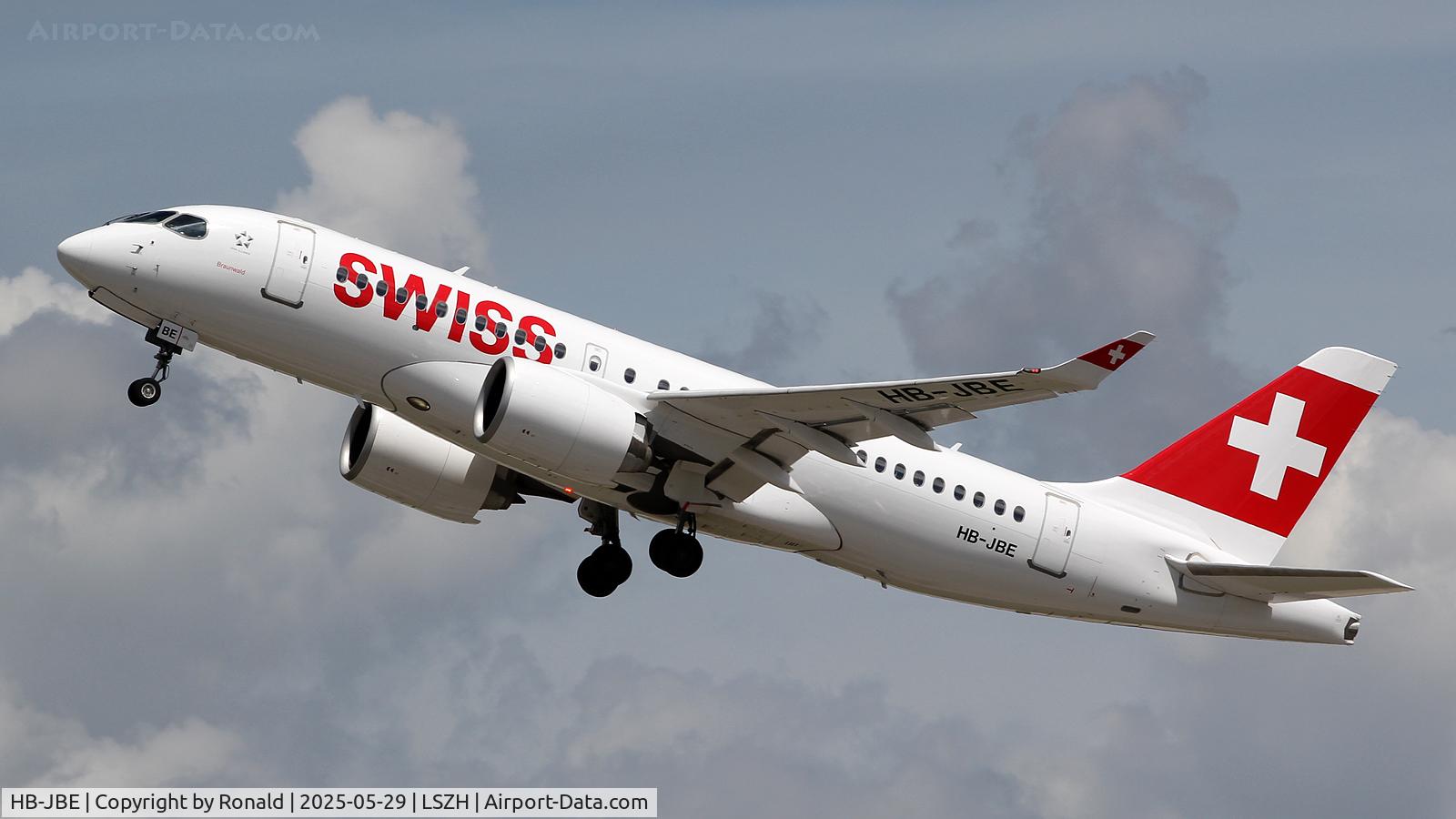 HB-JBE, 2016 Bombardier CSeries CS100 (BD-500-1A10) C/N 50014, at zrh
