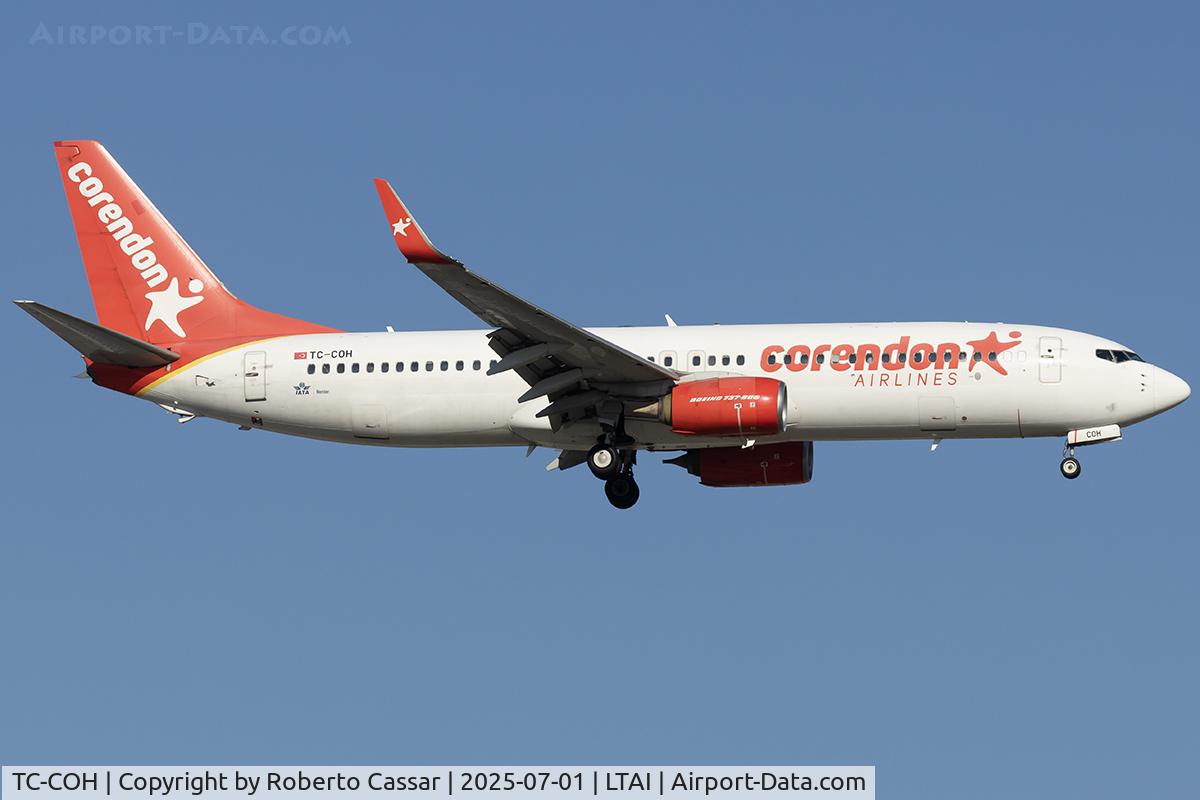 TC-COH, 2012 Boeing 737-8EH C/N 35850, Arrival
