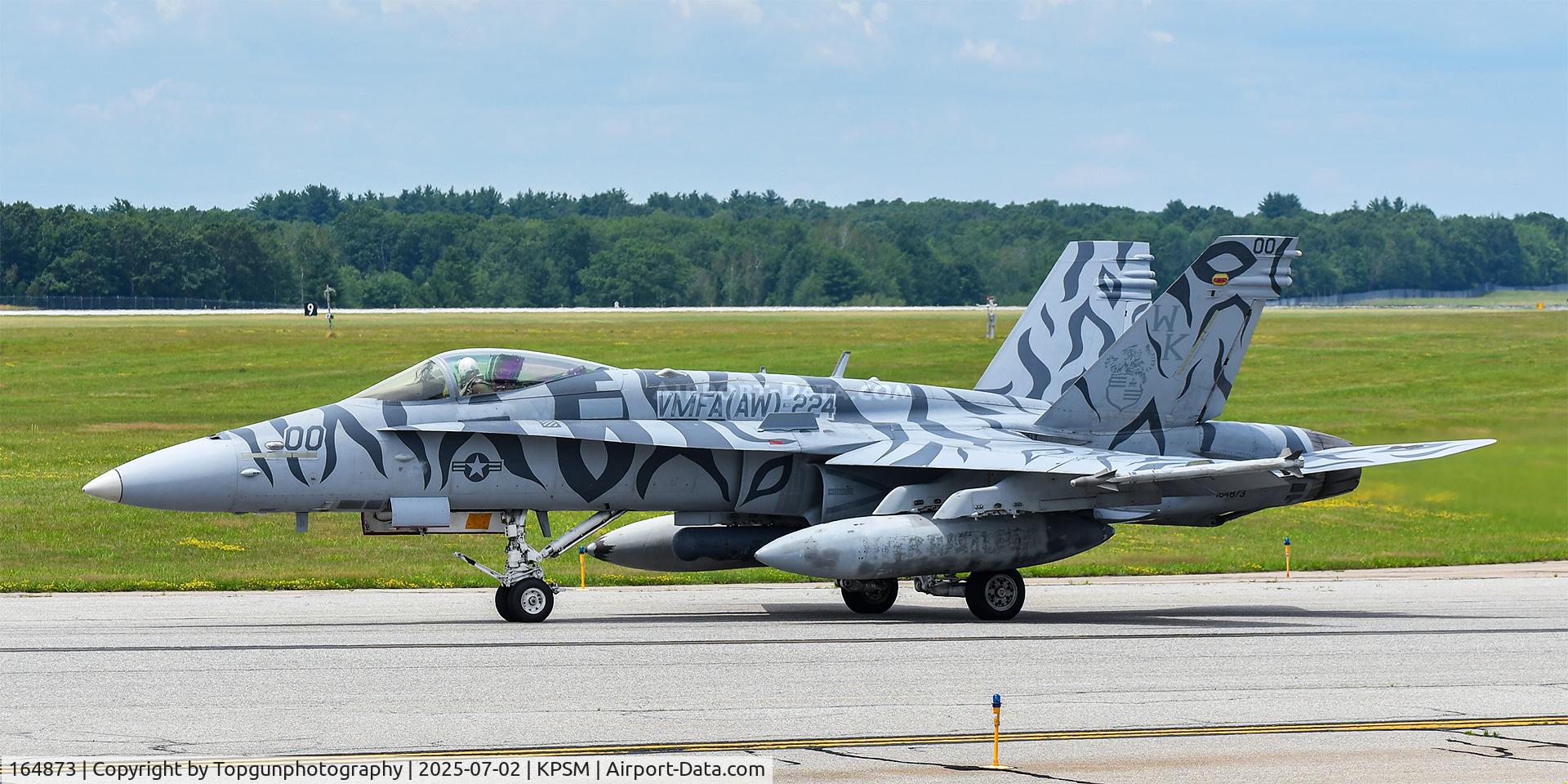 164873, McDonnell Douglas F/A-18C Hornet C/N 1205/C342, COWBOY11 kicks off Atlantic Alliance 2025
