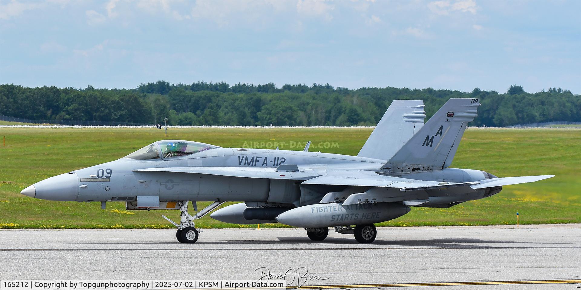 165212, McDonnell Douglas F/A-18C Hornet C/N 1386/C437, COWBOY13