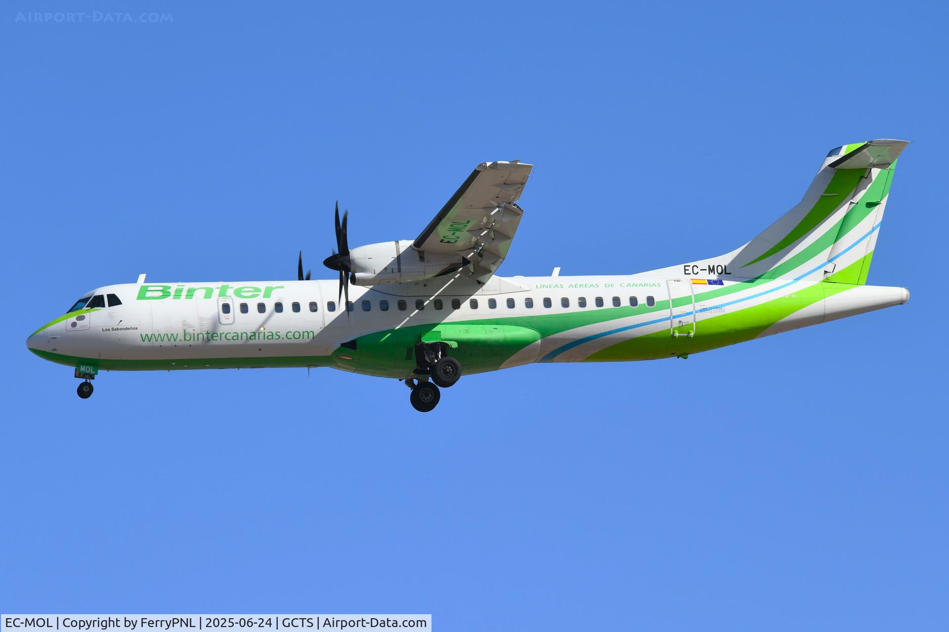 EC-MOL, 2016 ATR 72-600 (72-212A) C/N 1359, Binter ATR72 shuttling back and forth to LPA