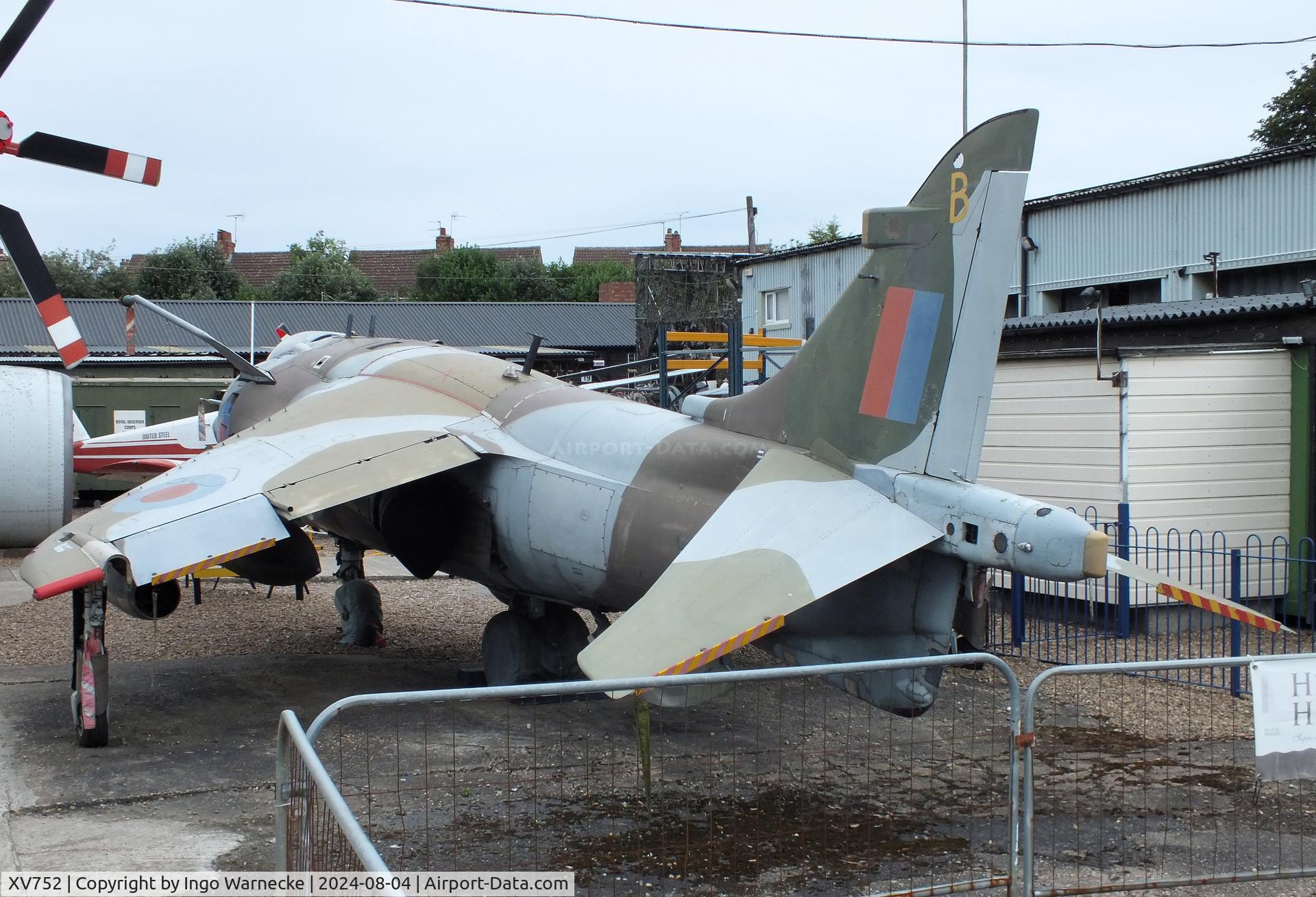 XV752, 1969 Hawker Siddeley Harrier GR.3 C/N 712015, Hawker Siddeley Harrier GR3 at the Aeroventure South Yorkshire Aircraft Museum, Doncaster