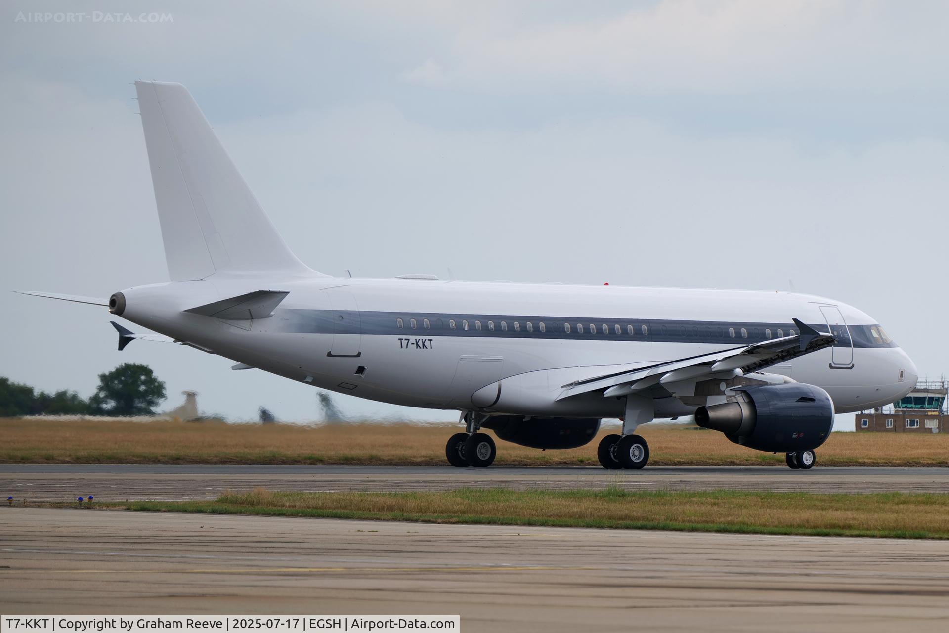 T7-KKT, 2007 Airbus A319-115X(CJ) C/N 3133, Departing from Norwich.