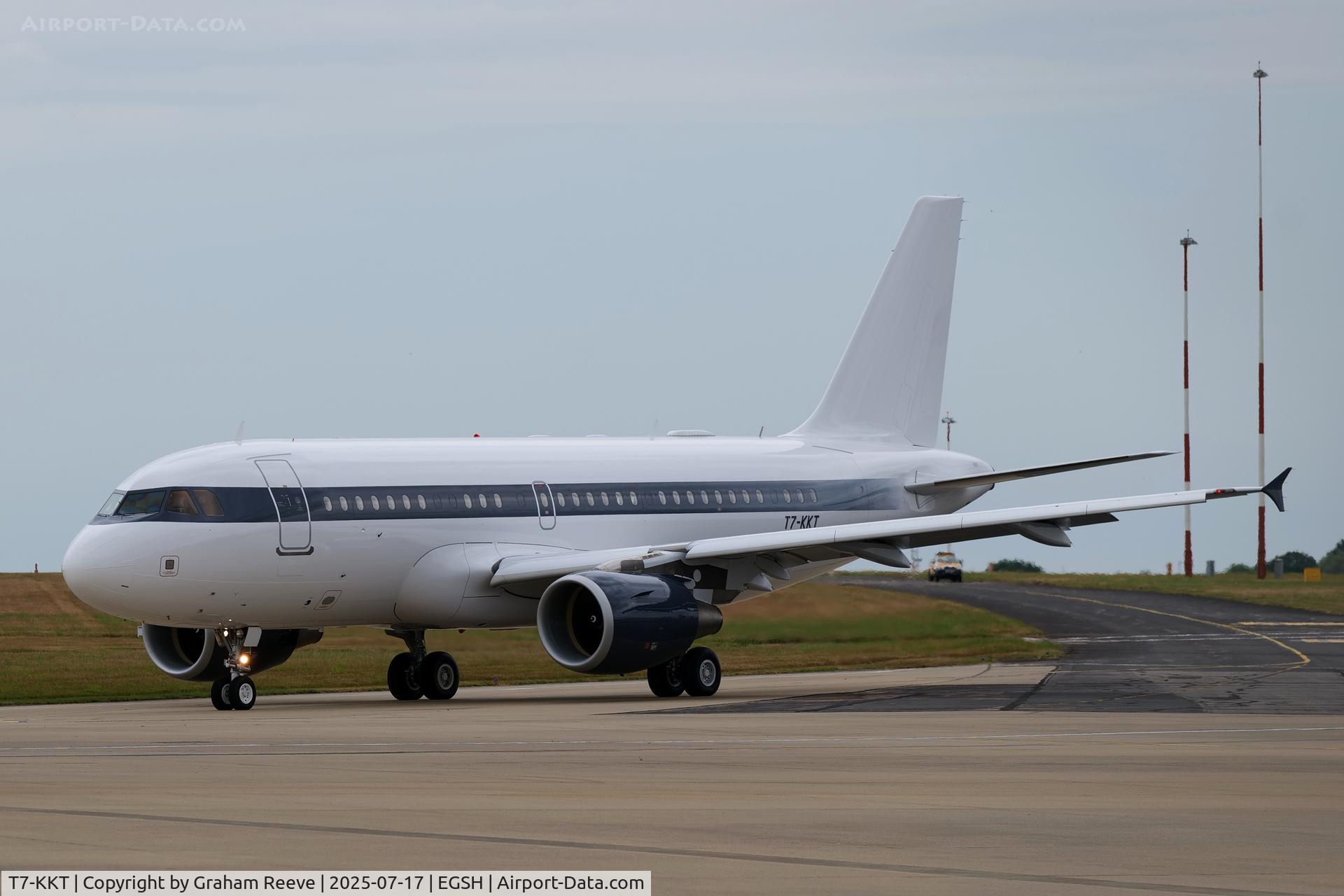 T7-KKT, 2007 Airbus A319-115X(CJ) C/N 3133, Departing from Norwich.