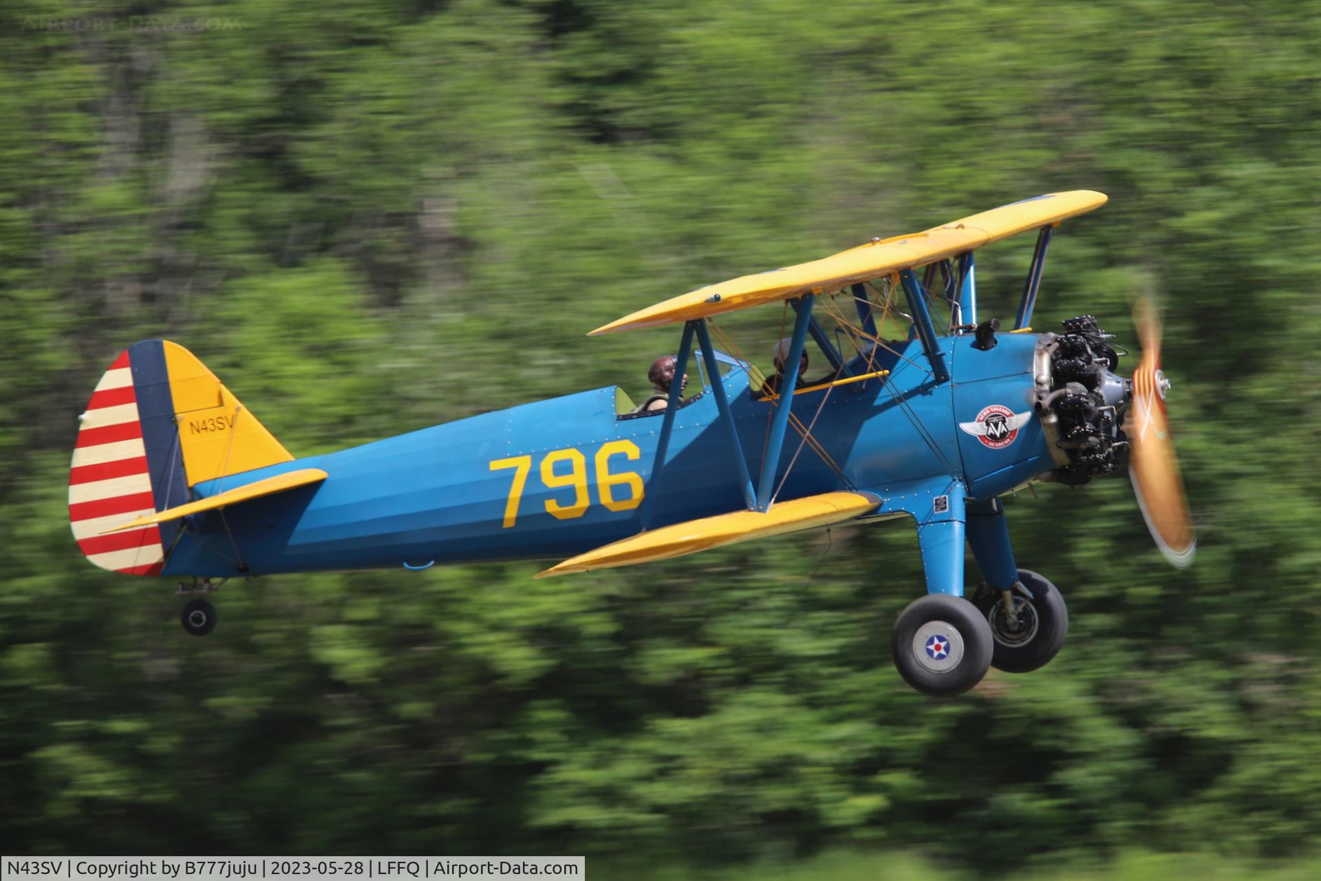 N43SV, 1945 Boeing E75 C/N 75-5541, Ferté Alais 2023