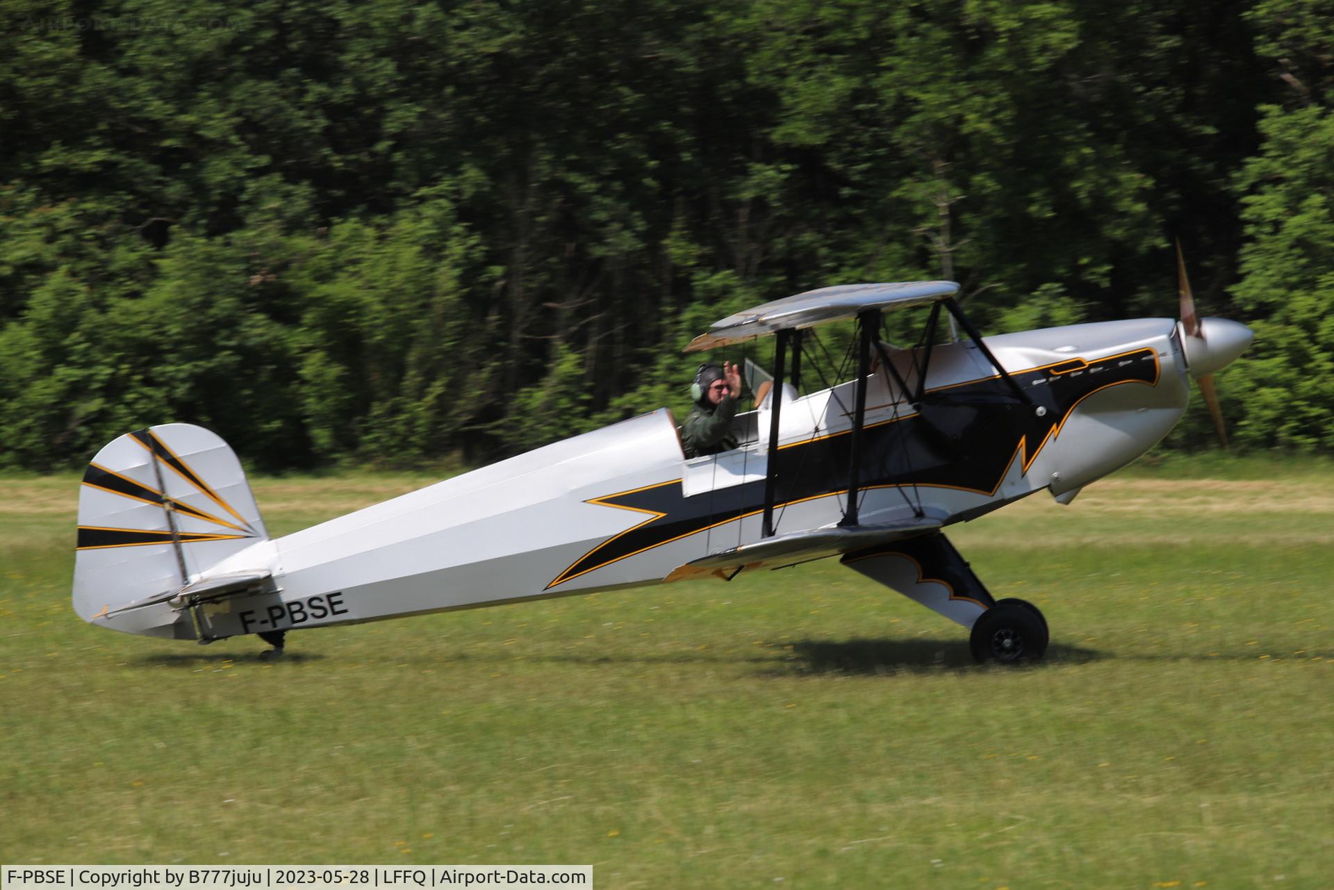 F-PBSE, 1993 CASA 1-131E Jungmann C/N 2224, Ferté Alais 2023