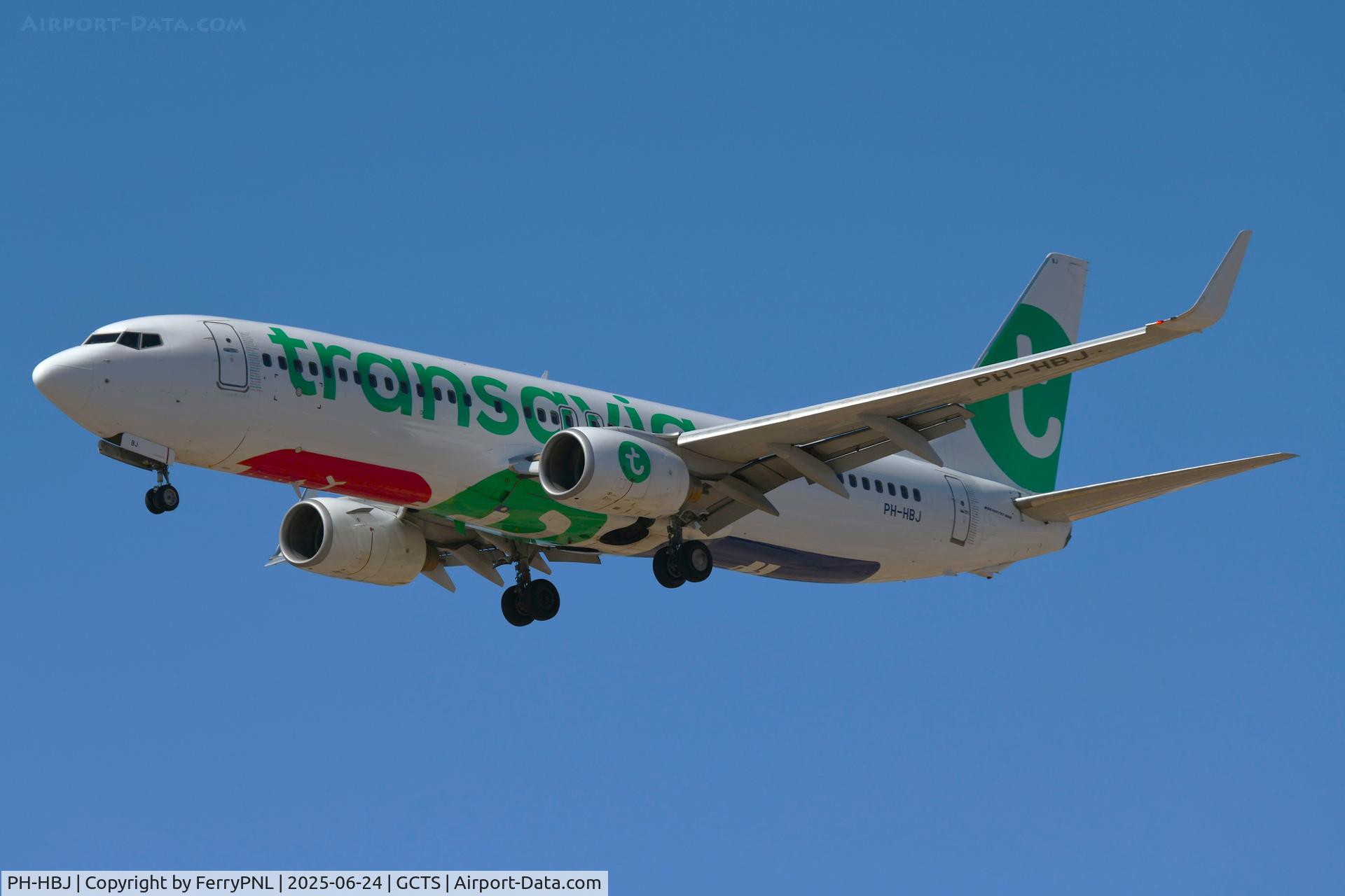PH-HBJ, 2010 Boeing B-737-82R(W) C/N 40696, Morning arrival of Transavia B738 from EIN