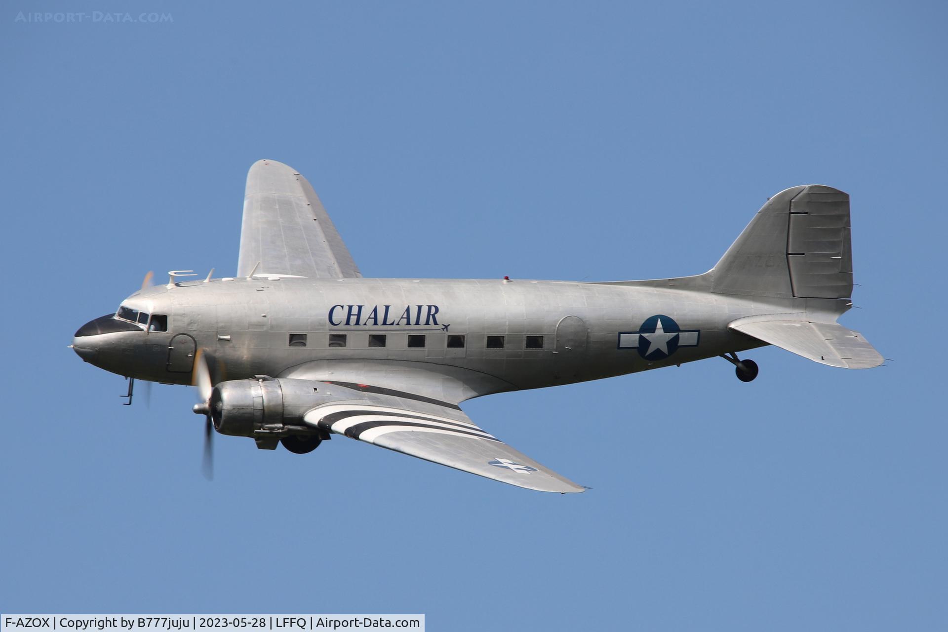 F-AZOX, 1945 Douglas DC-3C-S1C3G (C-47B-35-DK) C/N 16604, Ferté Alais 2023