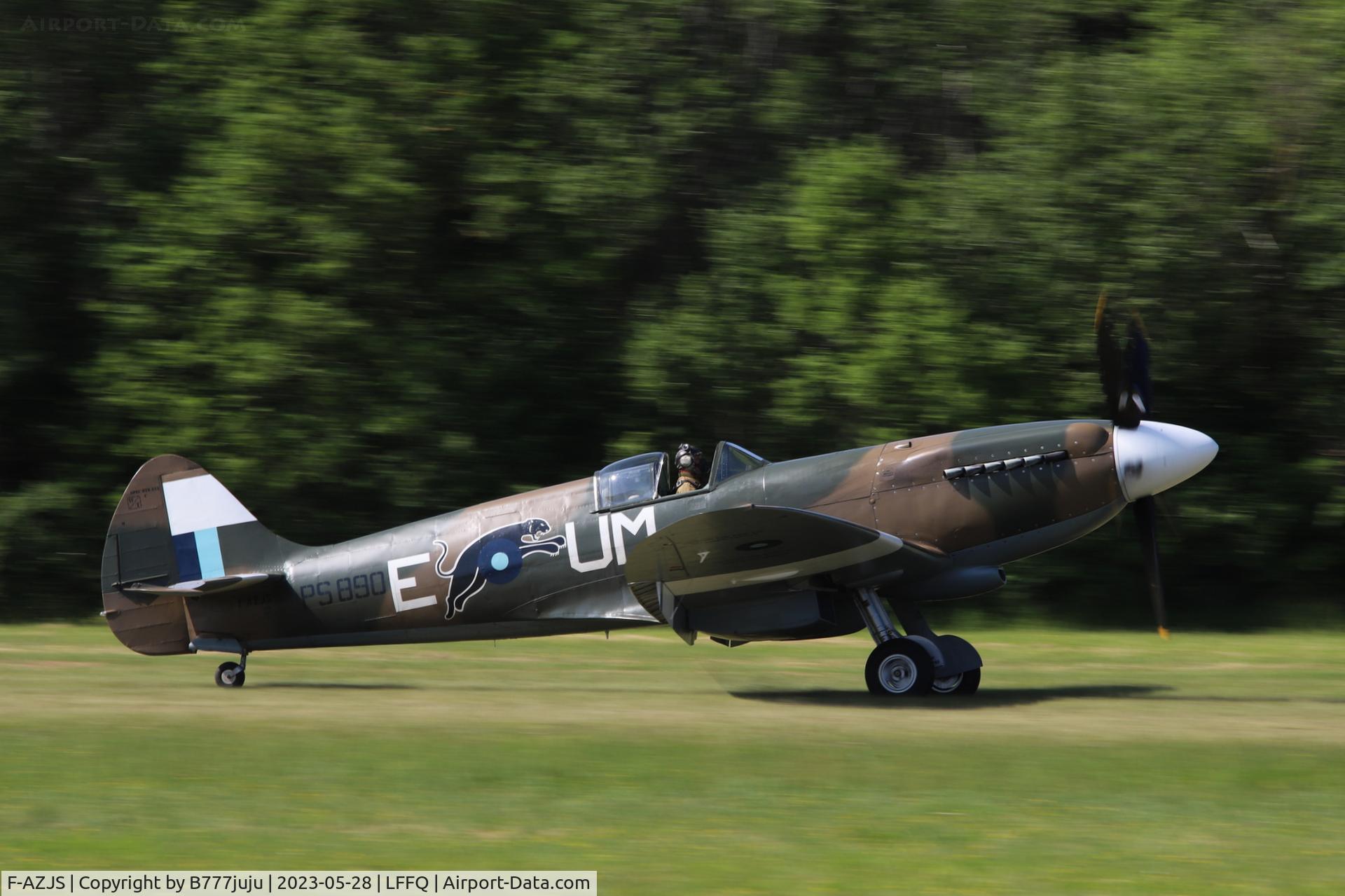 F-AZJS, 1944 Supermarine 389 Spitfire PR.XIX C/N 6S/585110, Ferté Alais 2023