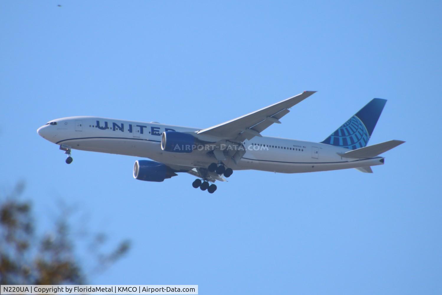 N220UA, 2001 Boeing 777-222 C/N 30223, UAL 772 nc zx ord-mco