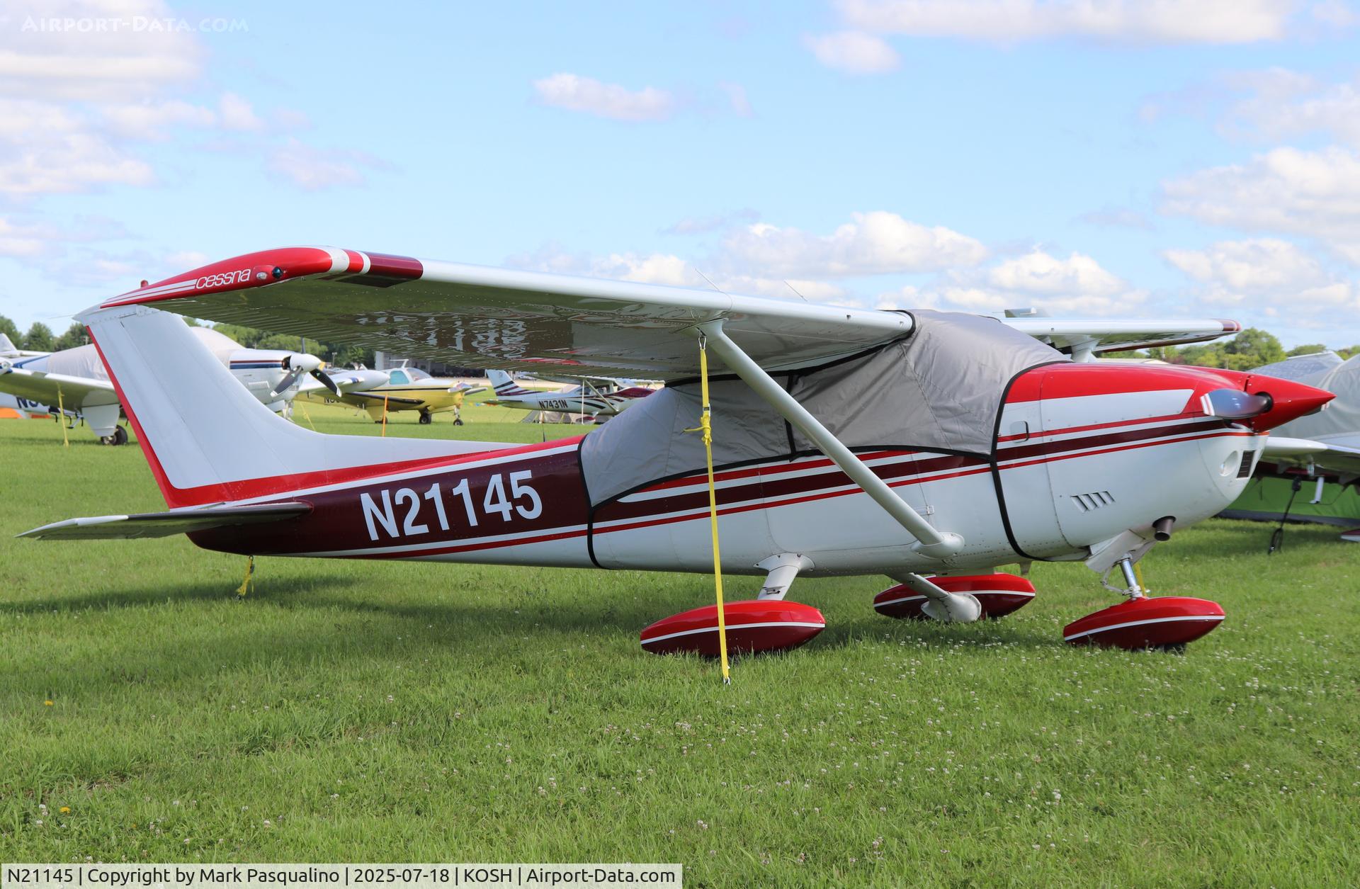 N21145, 1972 Cessna 182P Skylane C/N 18261444, Cessna 182P