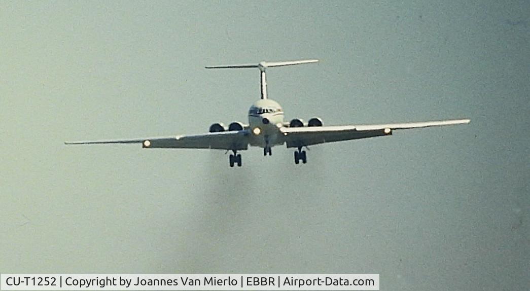 CU-T1252, Ilyushin IL62 C/N 2343341, ex-slide