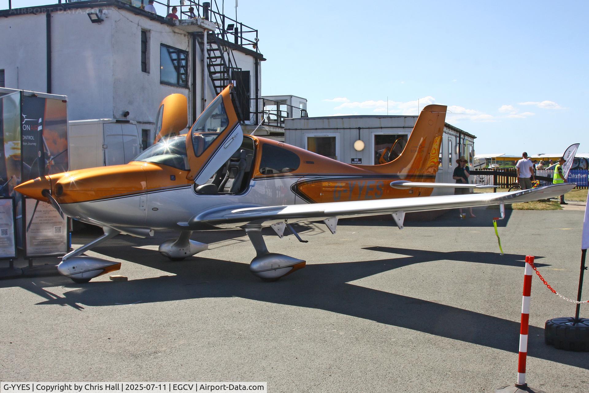G-YYES, 2022 Cirrus SR20 C/N 8701, Sleapkosh 2025