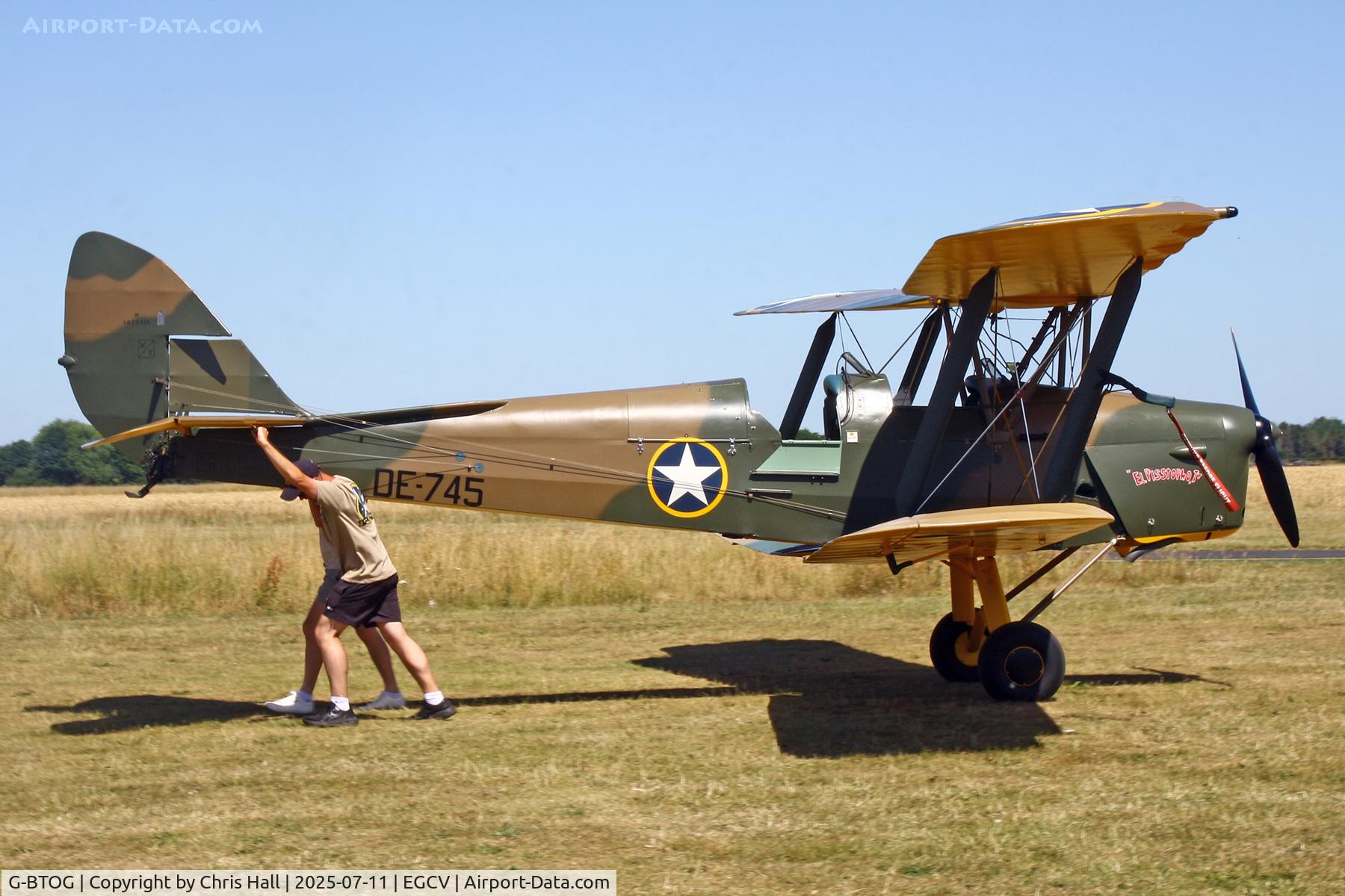 G-BTOG, 1944 De Havilland DH-82A Tiger Moth II C/N 86500, Sleapkosh 2025