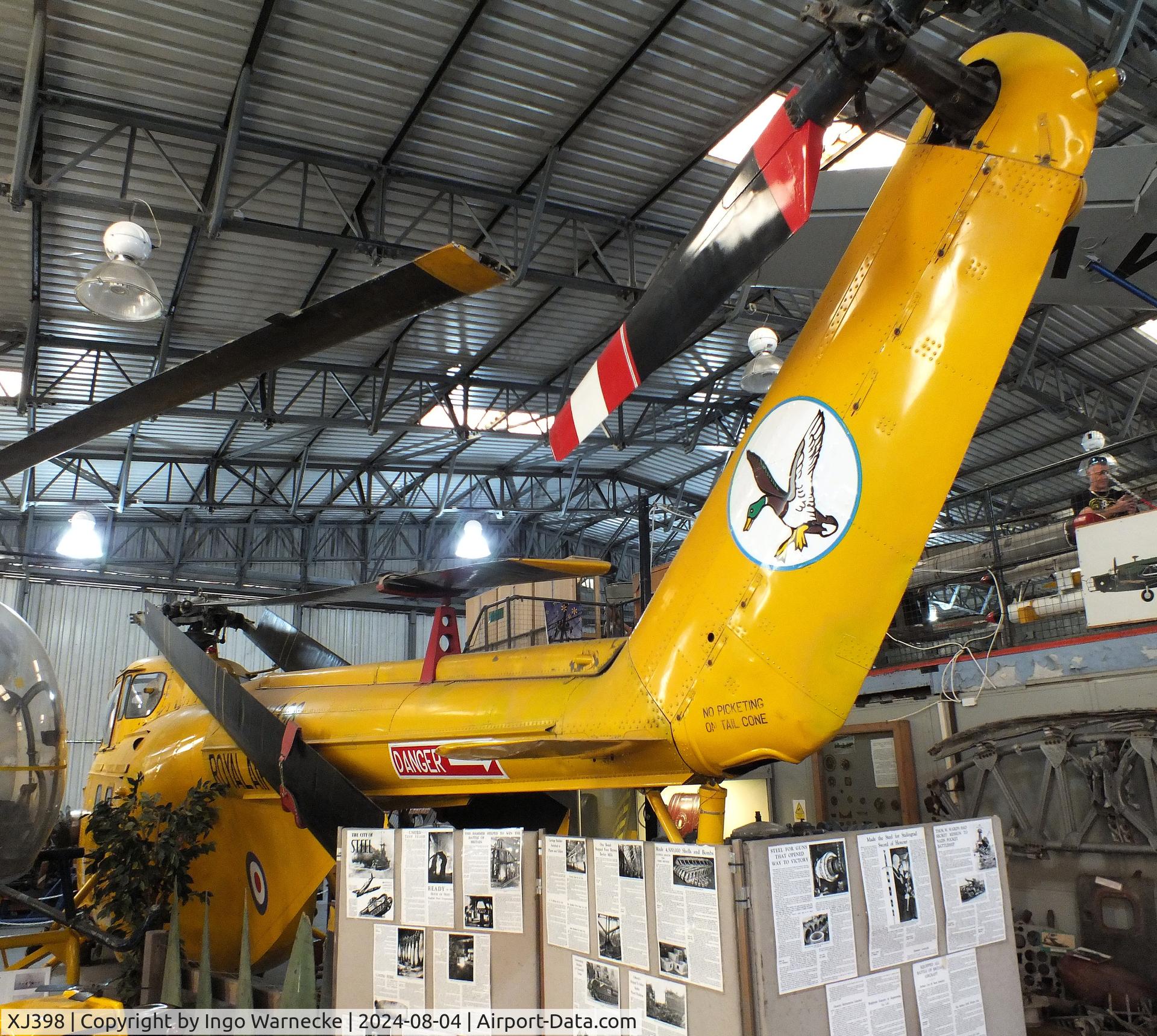 XJ398, 1955 Westland S.55 Whirlwind Series 3 C/N WA386, Westland Whirlwind HAR10 at the Aeroventure South Yorkshire Aircraft Museum, Doncaster