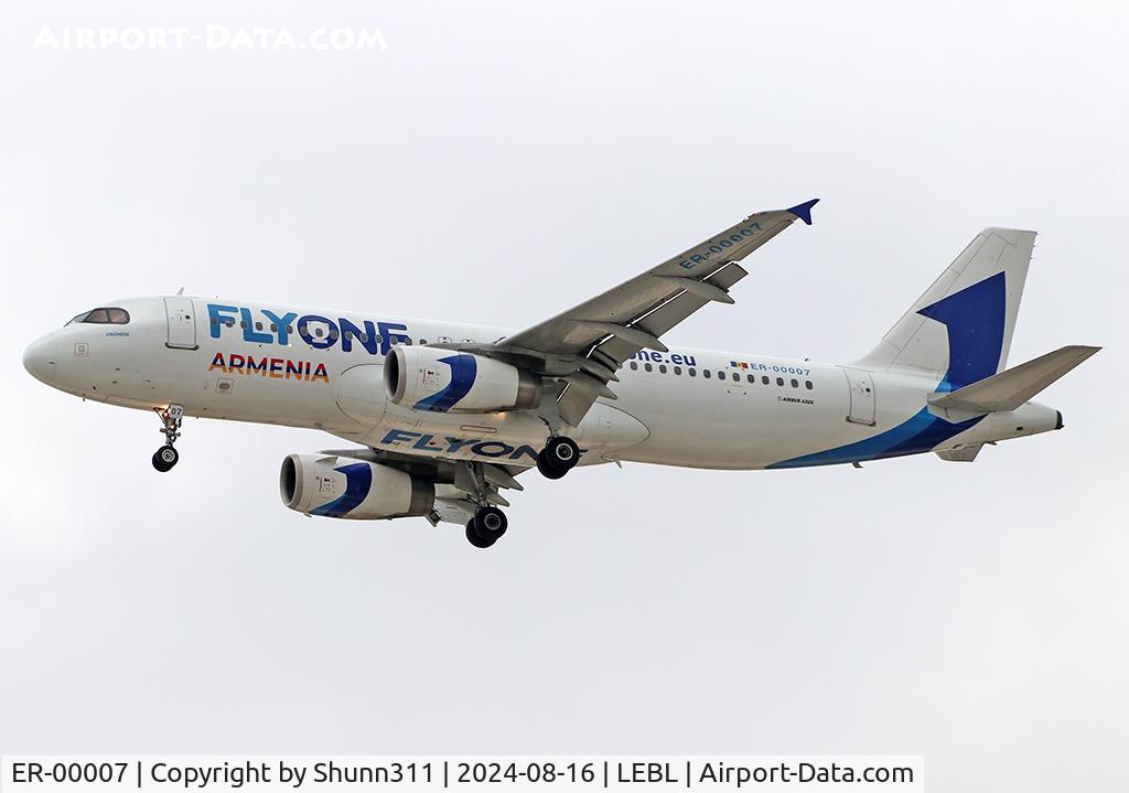 ER-00007, 2011 Airbus A320-232 C/N 4757, Landing rwy 24R