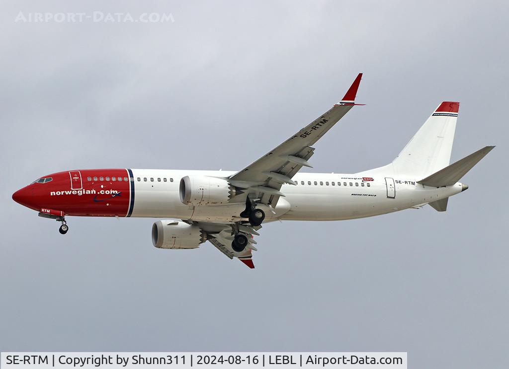 SE-RTM, Boeing 737-8 MAX C/N 62926 / 8763, Landing rwy 24R