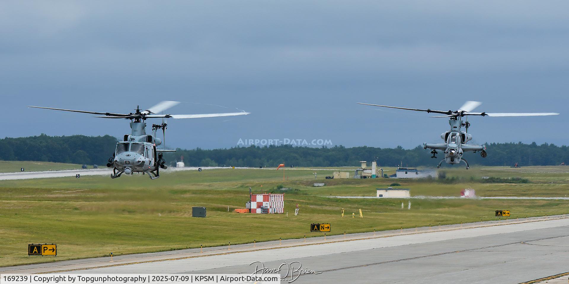 169239, Bell UH-1Y Venom C/N 55230/Y142, GUNRUNNER21 & 22 lifting off the alpha taxi way