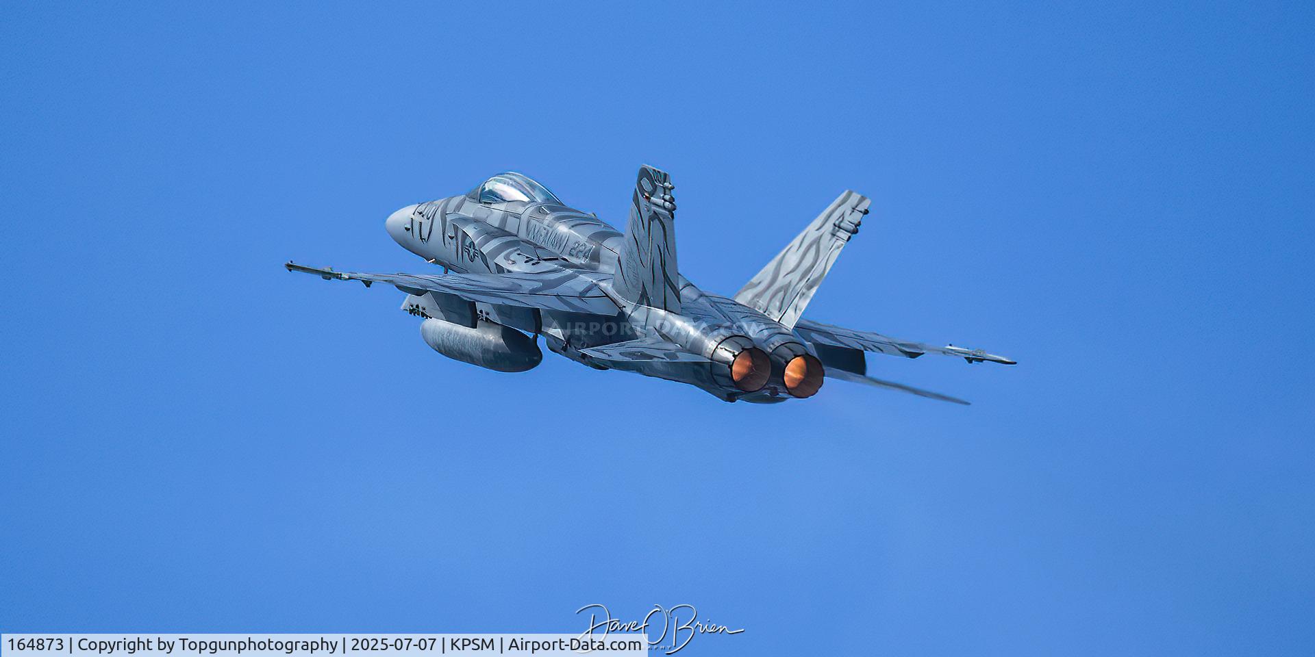 164873, McDonnell Douglas F/A-18C Hornet C/N 1205/C342, COWBOY11 OFF RW16