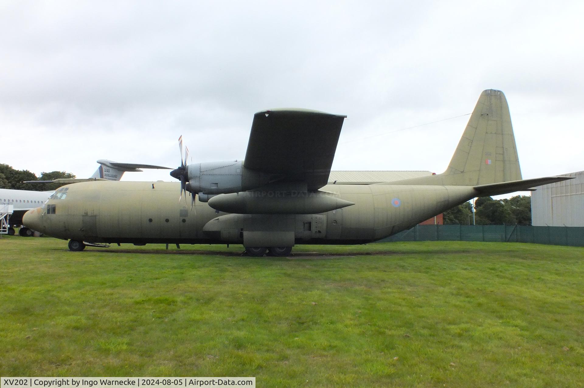 XV202, 1966 Lockheed C-130K Hercules C.3 C/N 382-4226, Lockheed C-130K Hercules C3 at the RAF Museum Cosford