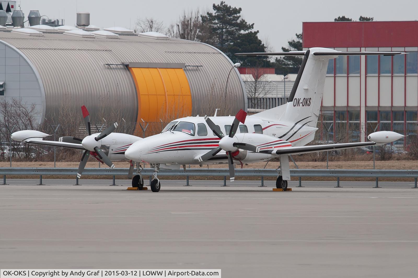 OK-OKS, 1985 Piper PA-42-1000 Cheyenne IV C/N 42-5527022, Untitled Pipper 42